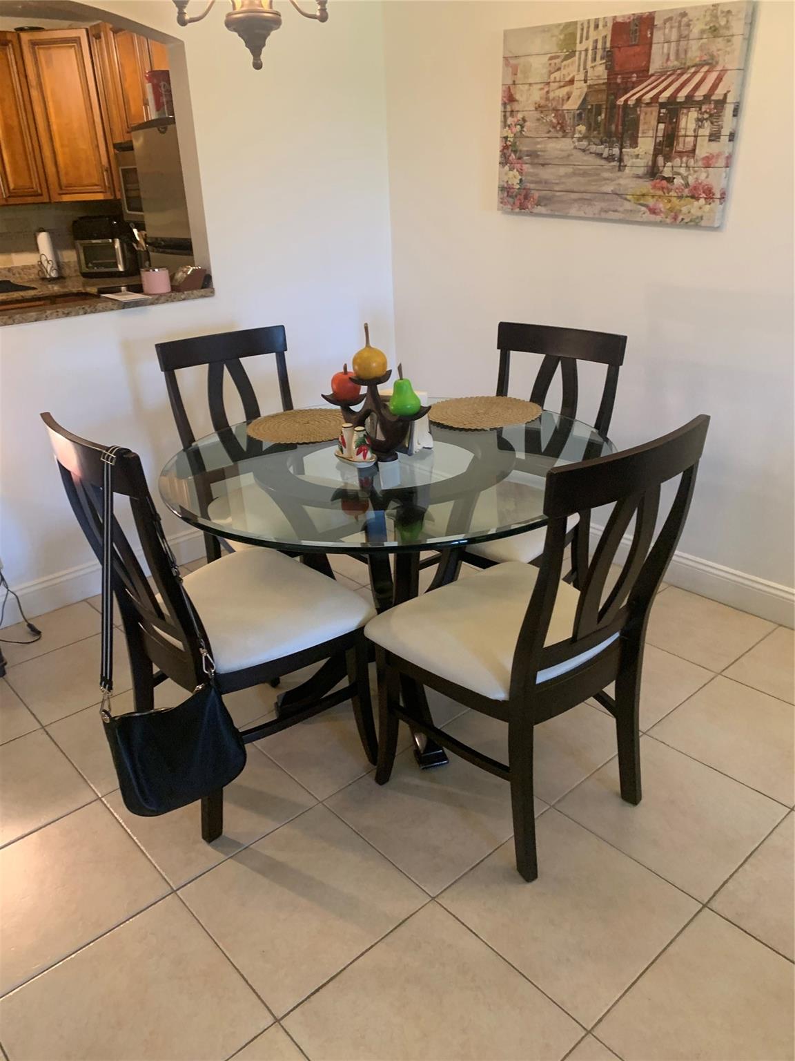 9273 SW 8th St 219, Boca Raton, FL, 33428/$175,000 2 9273 SW 8th St 219