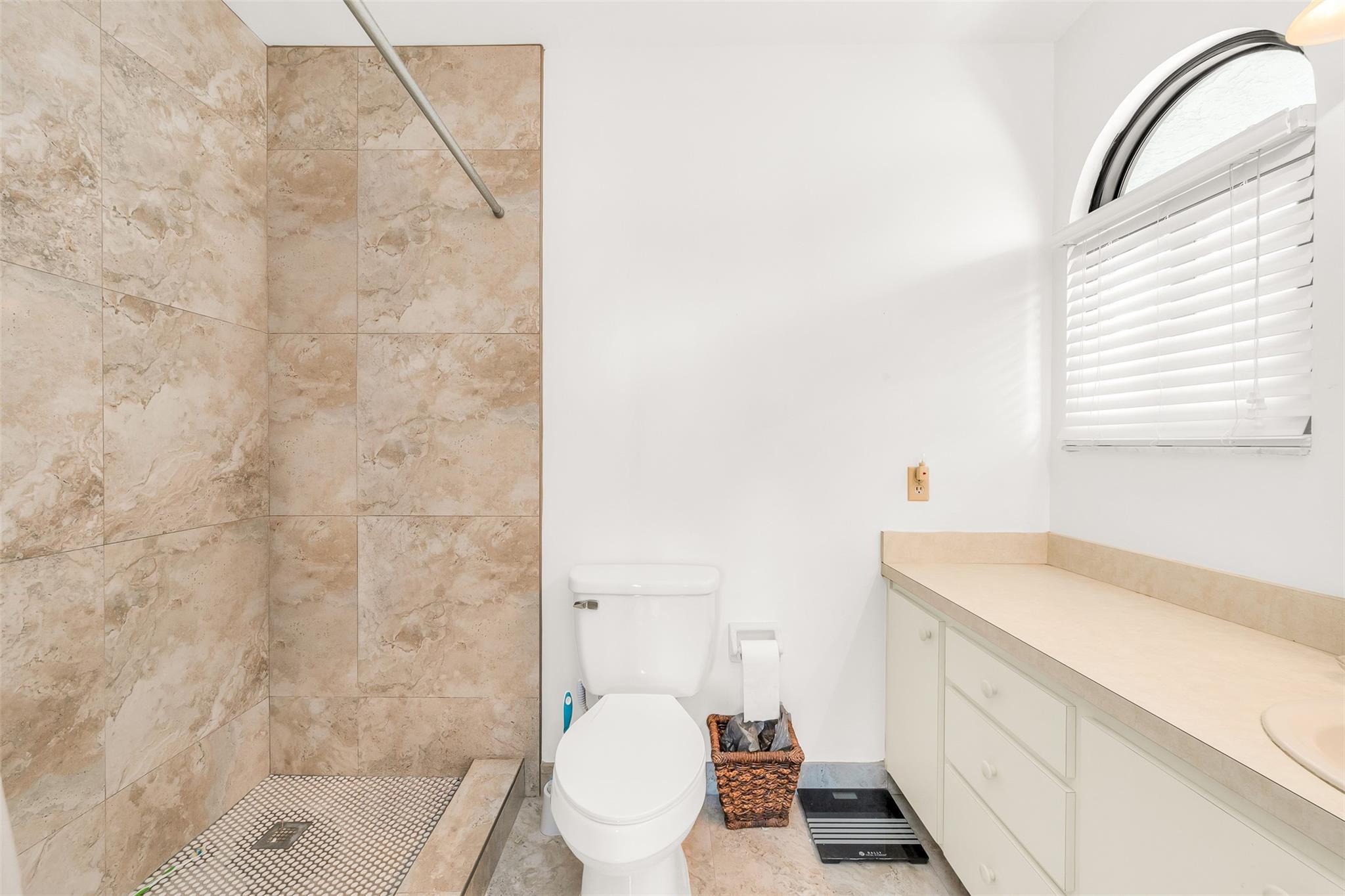 Snug Harbor Sec Two 39-38 - Residential