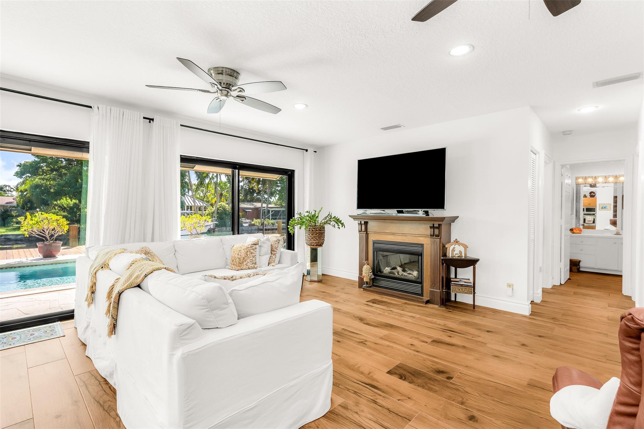 Snug Harbor Sec Two 39-38 - Residential