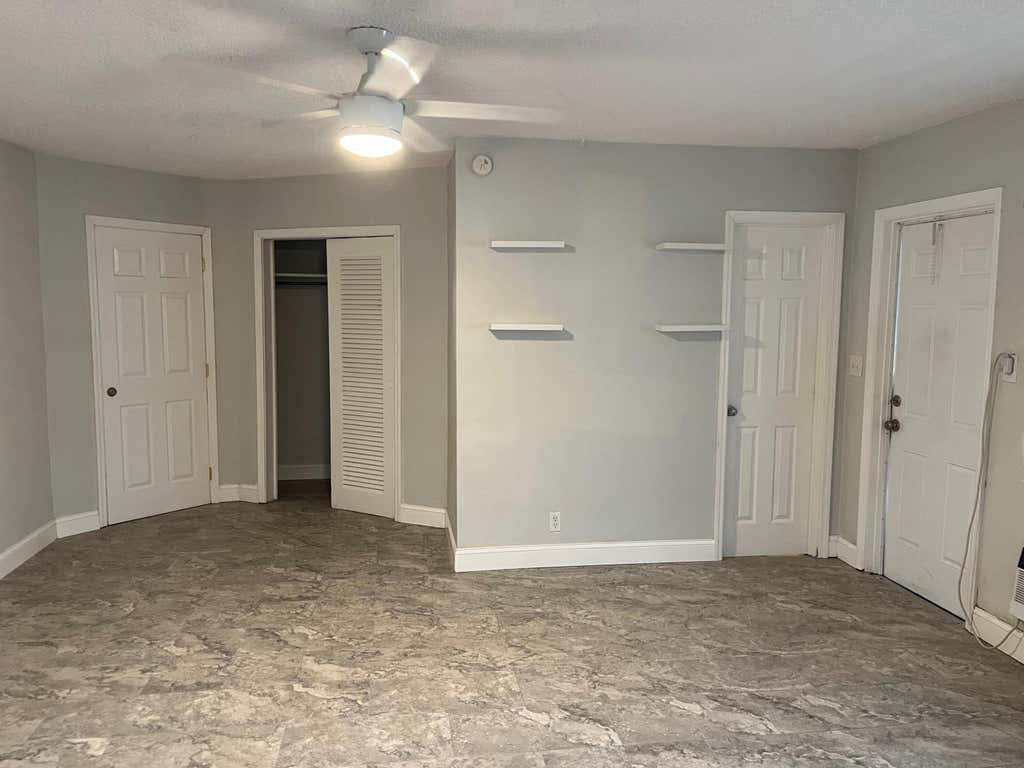 Photo of 3049 NE 20th Terrace, Fort Lauderdale, FL 33306 (MLS # B26044734)