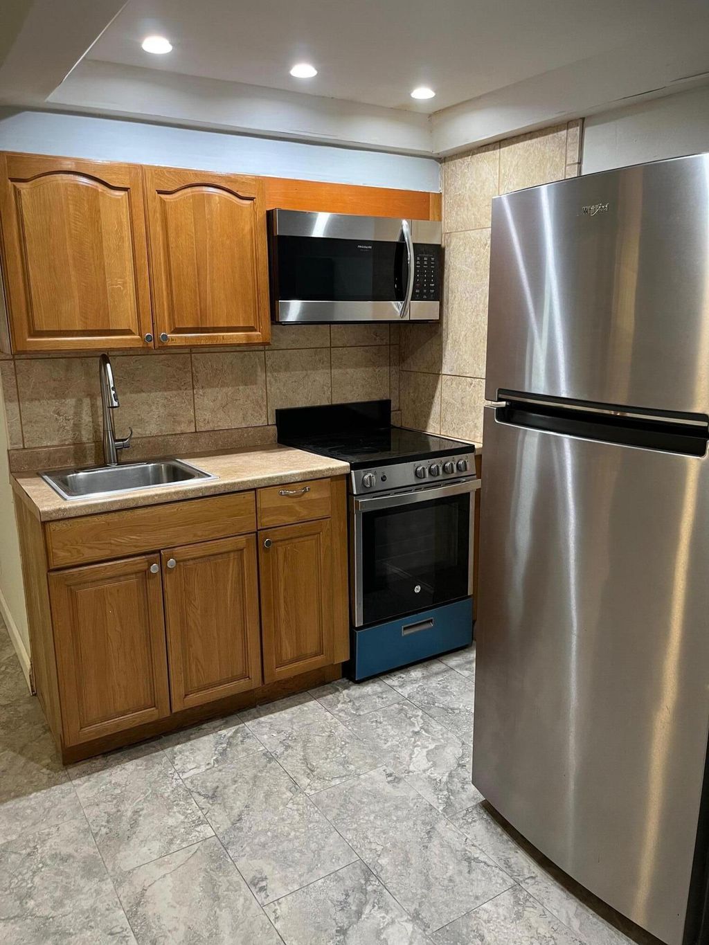 Photo of 3049 NE 20th Terrace, Fort Lauderdale, FL 33306 (MLS # B26044734)