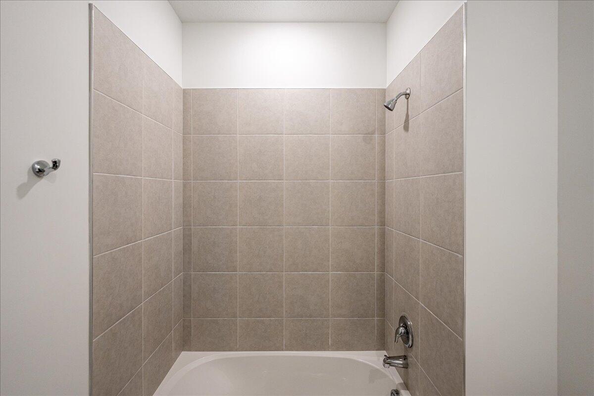 Glynlea Country Club - Residential