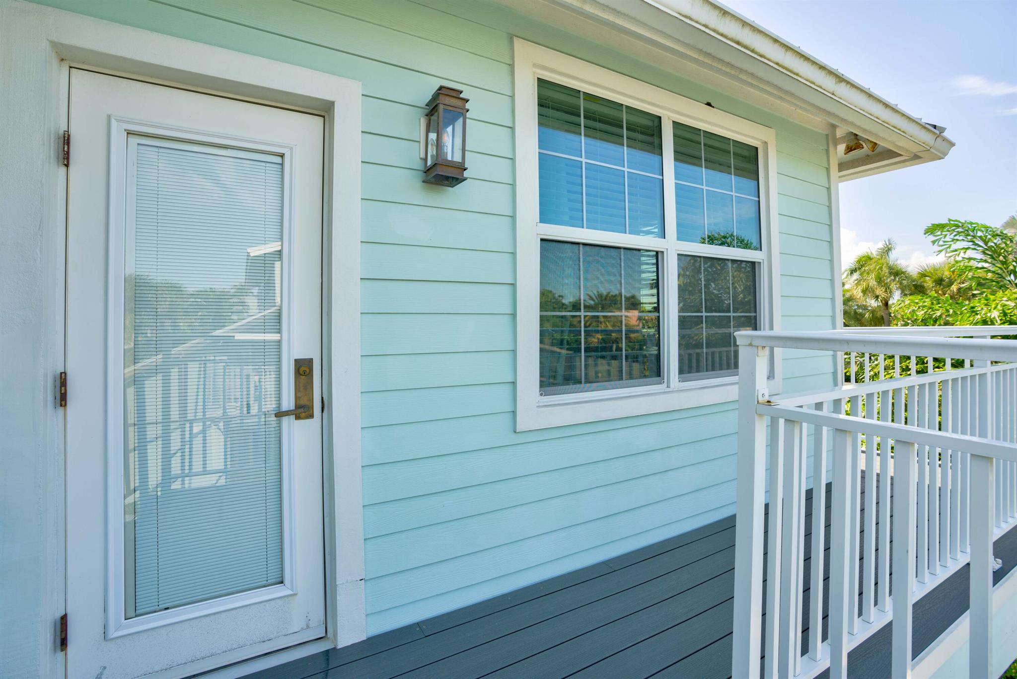 XANADU BY THE SEA - Residential Lease