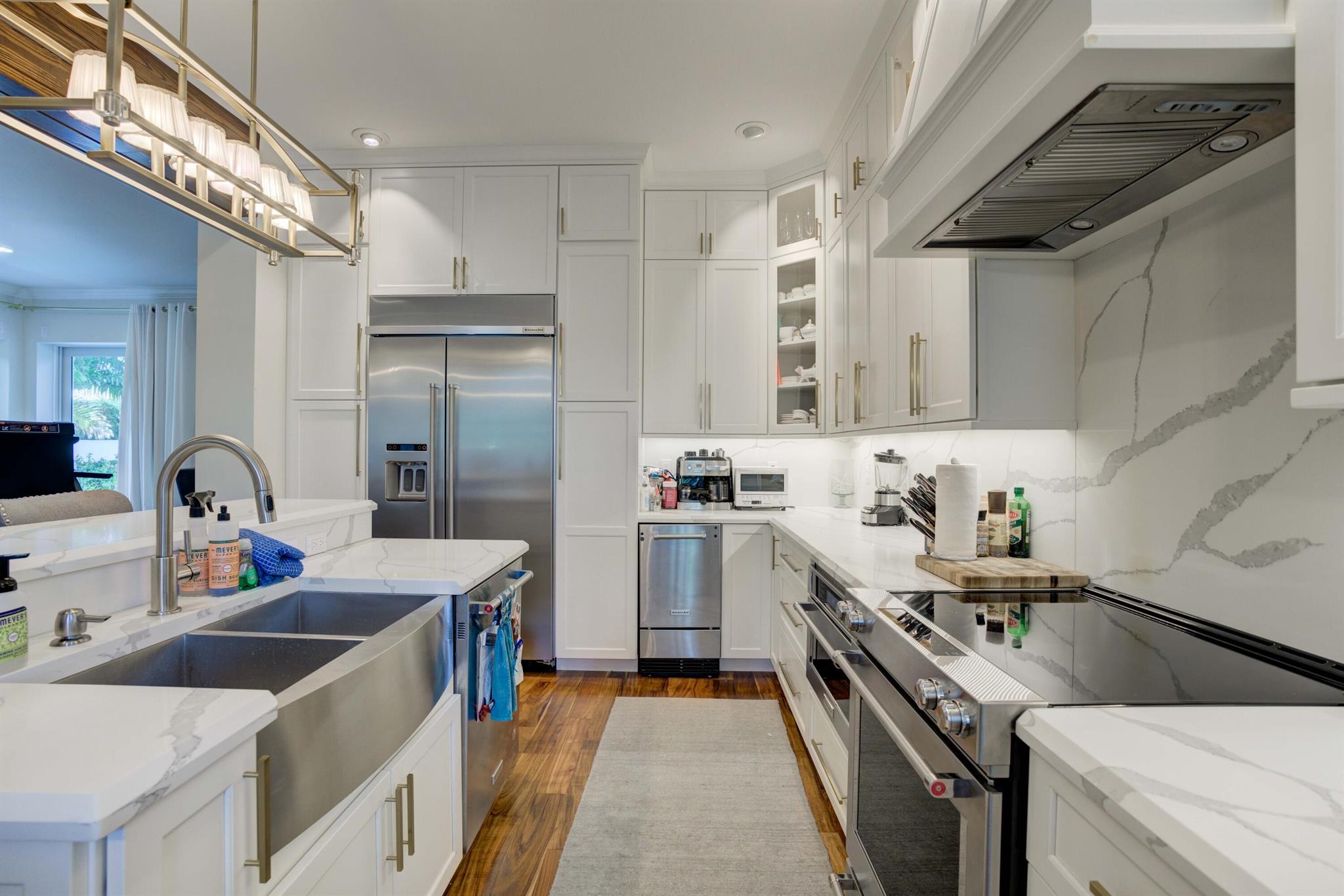 XANADU BY THE SEA - Residential Lease