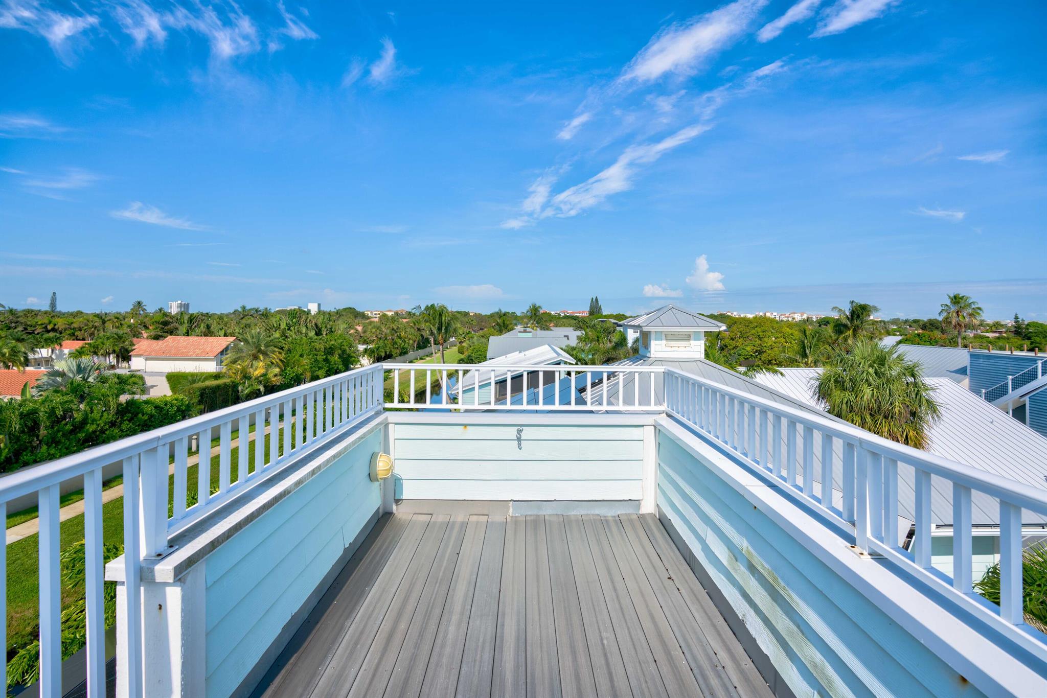 XANADU BY THE SEA - Residential Lease