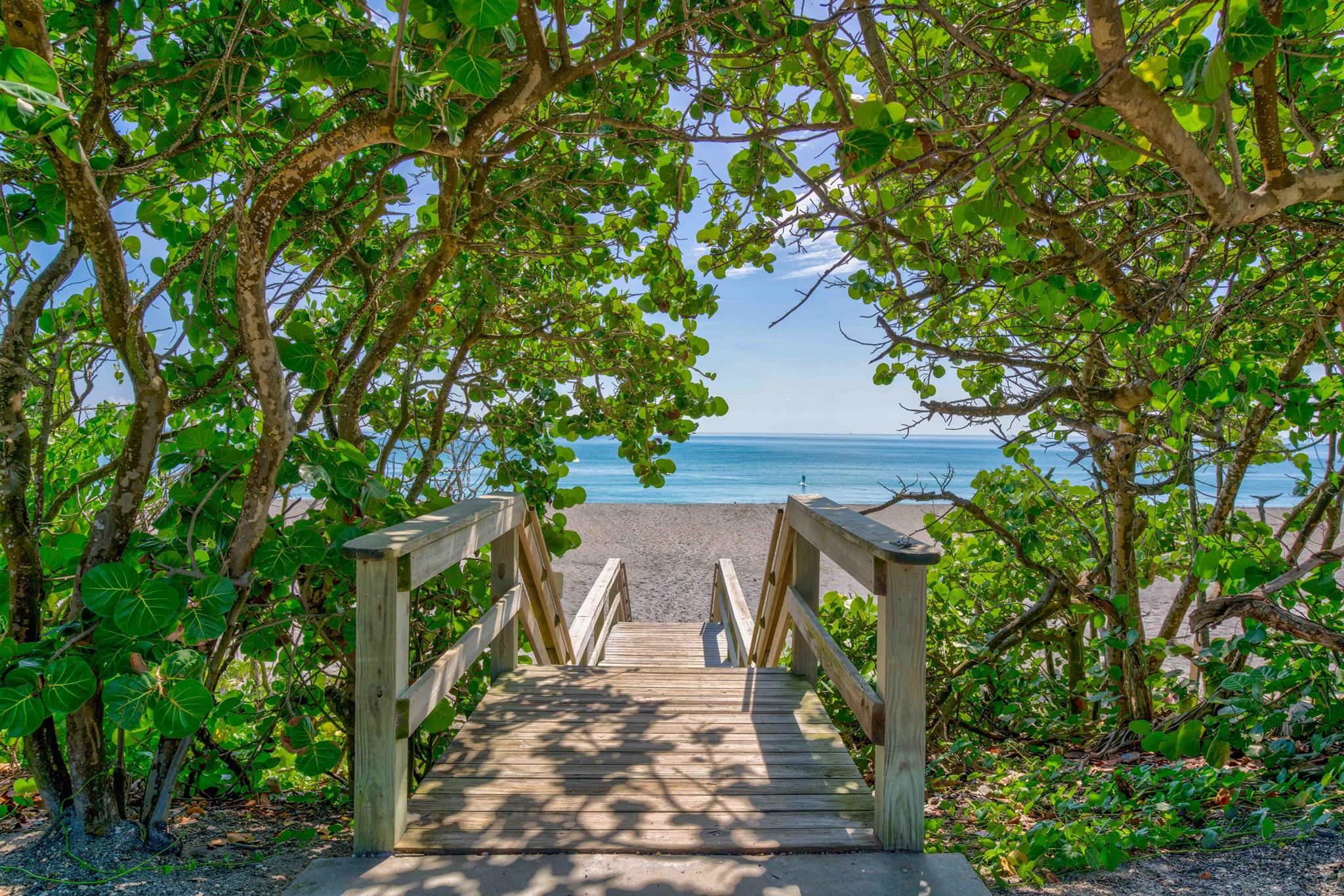 XANADU BY THE SEA - Residential Lease