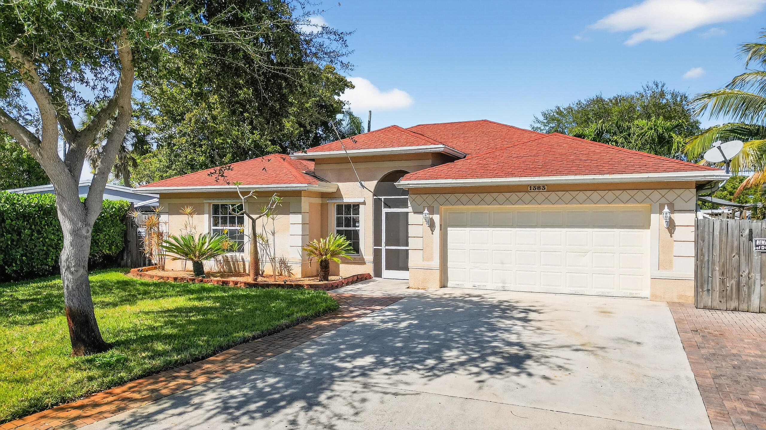 Collier Manor First Add 3 - Residential