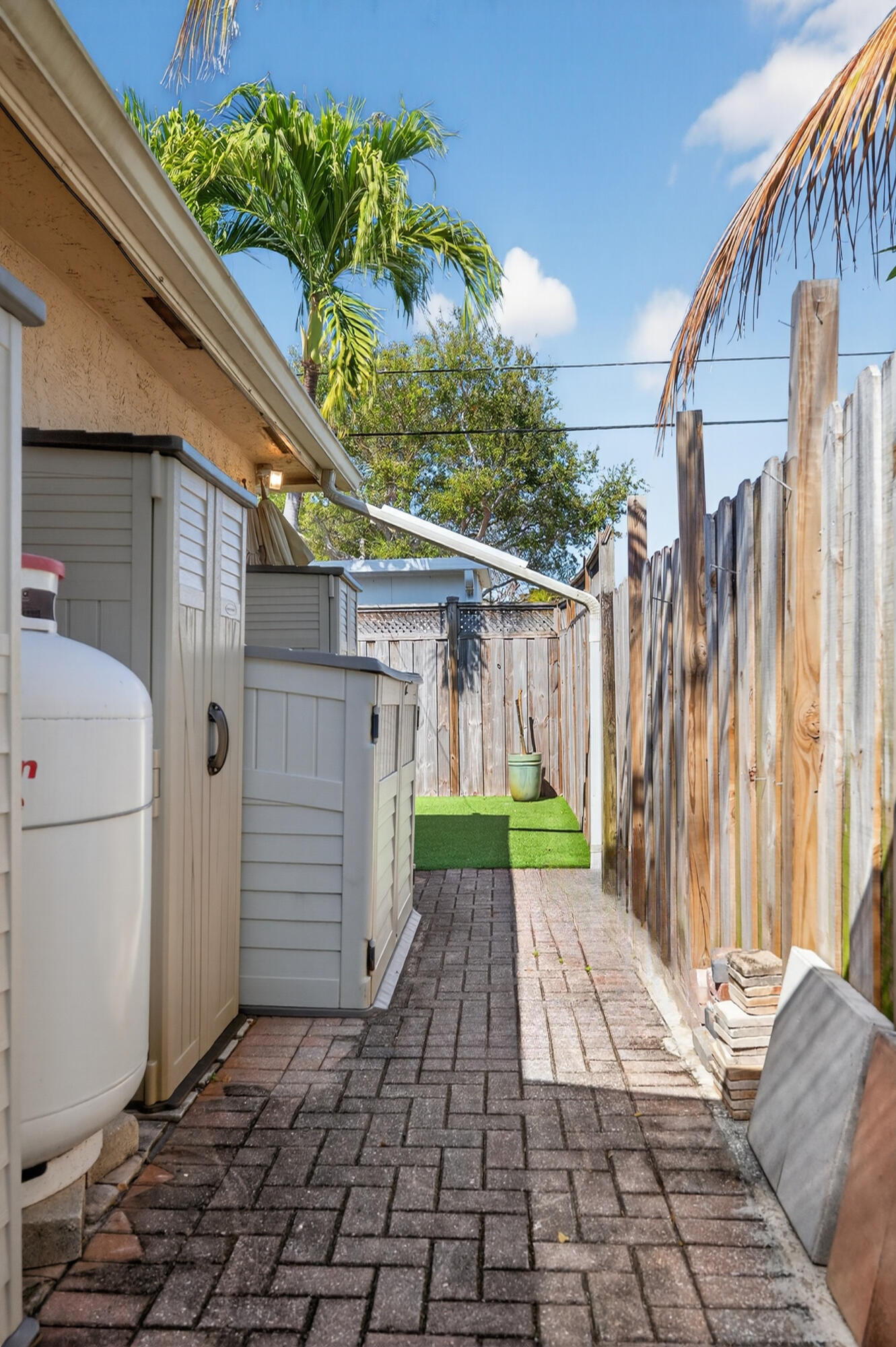 Collier Manor First Add 3 - Residential