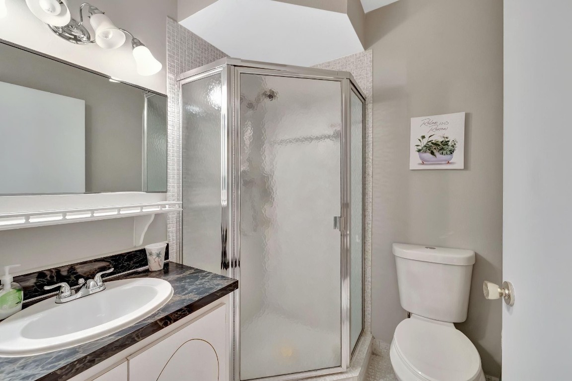 4431 NW 16th Street 303