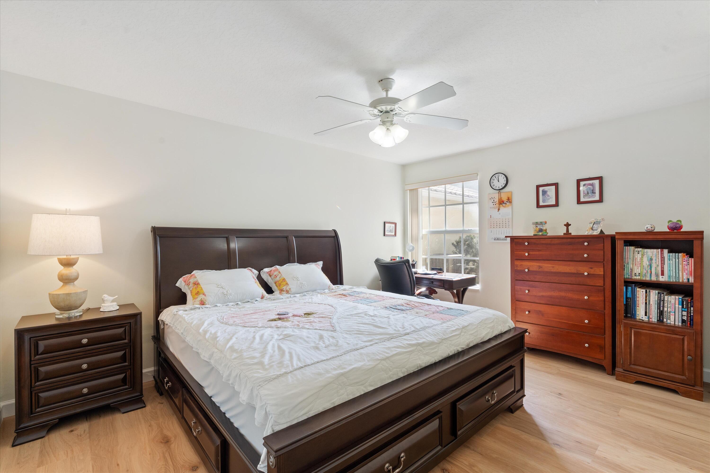 VILLAGEWALK OF WELLINGTON PL 5 - Residential