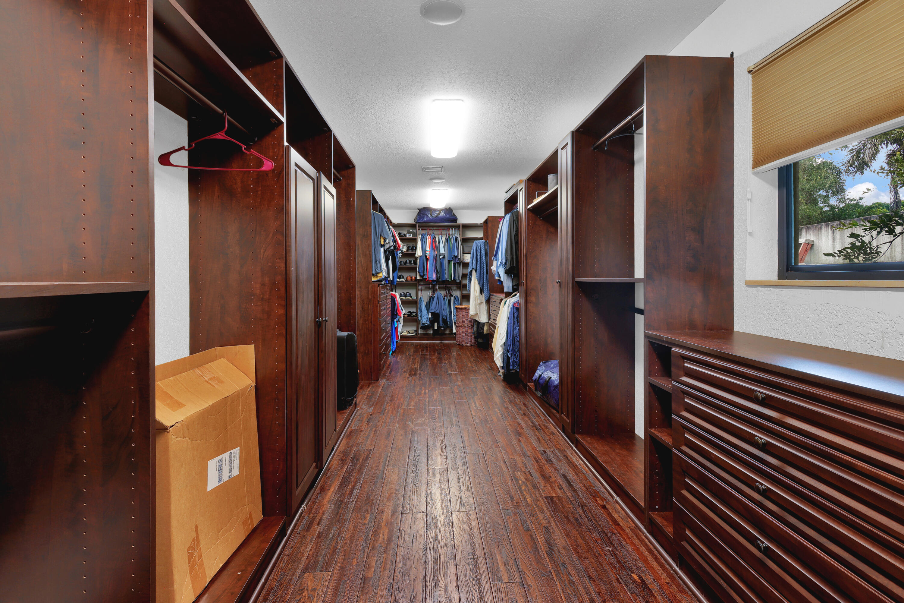 Sunshine Ranches - Residential