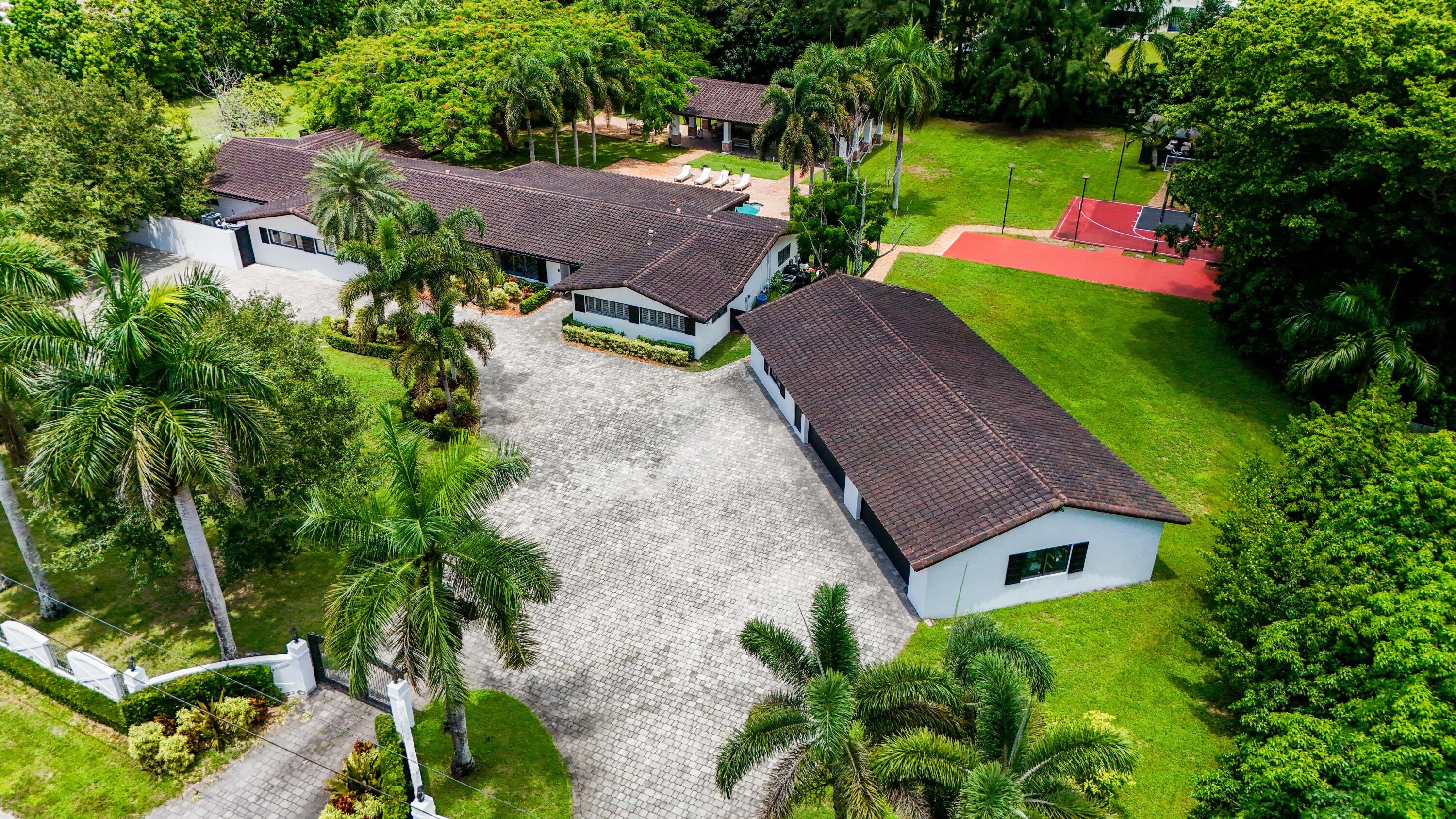 14701 SW Sunset Lane