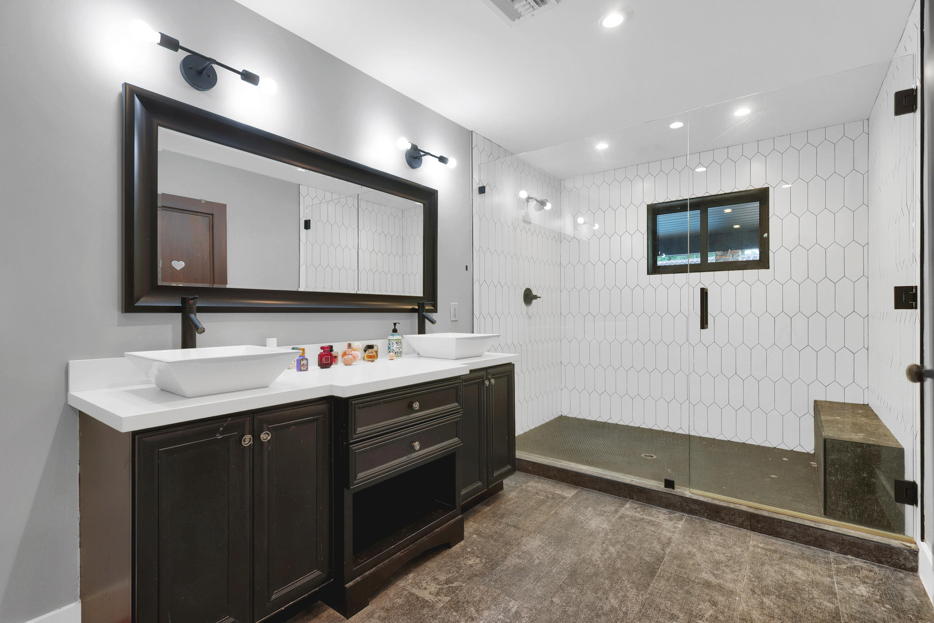 Sunshine Ranches - Residential