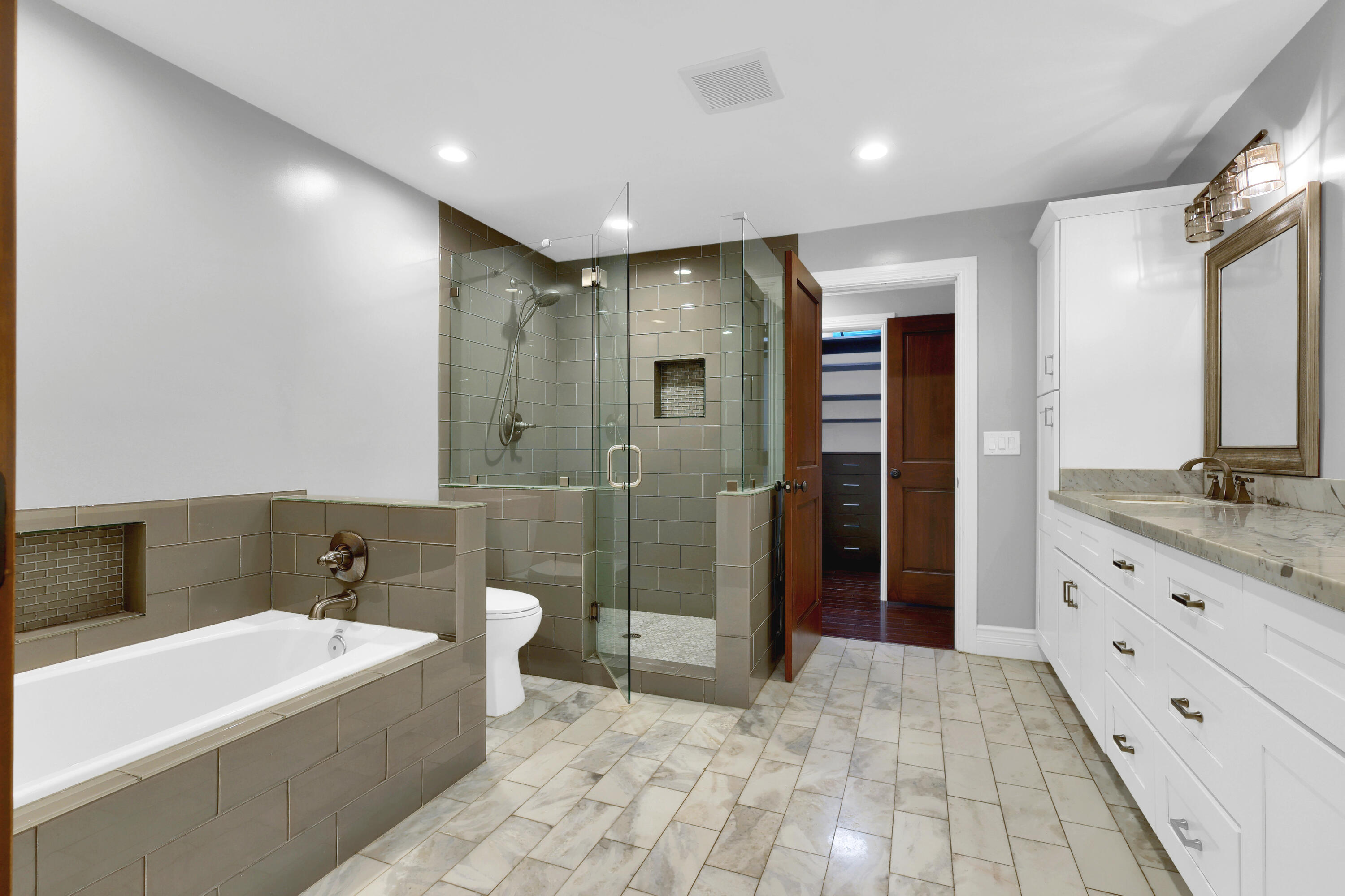 Sunshine Ranches - Residential