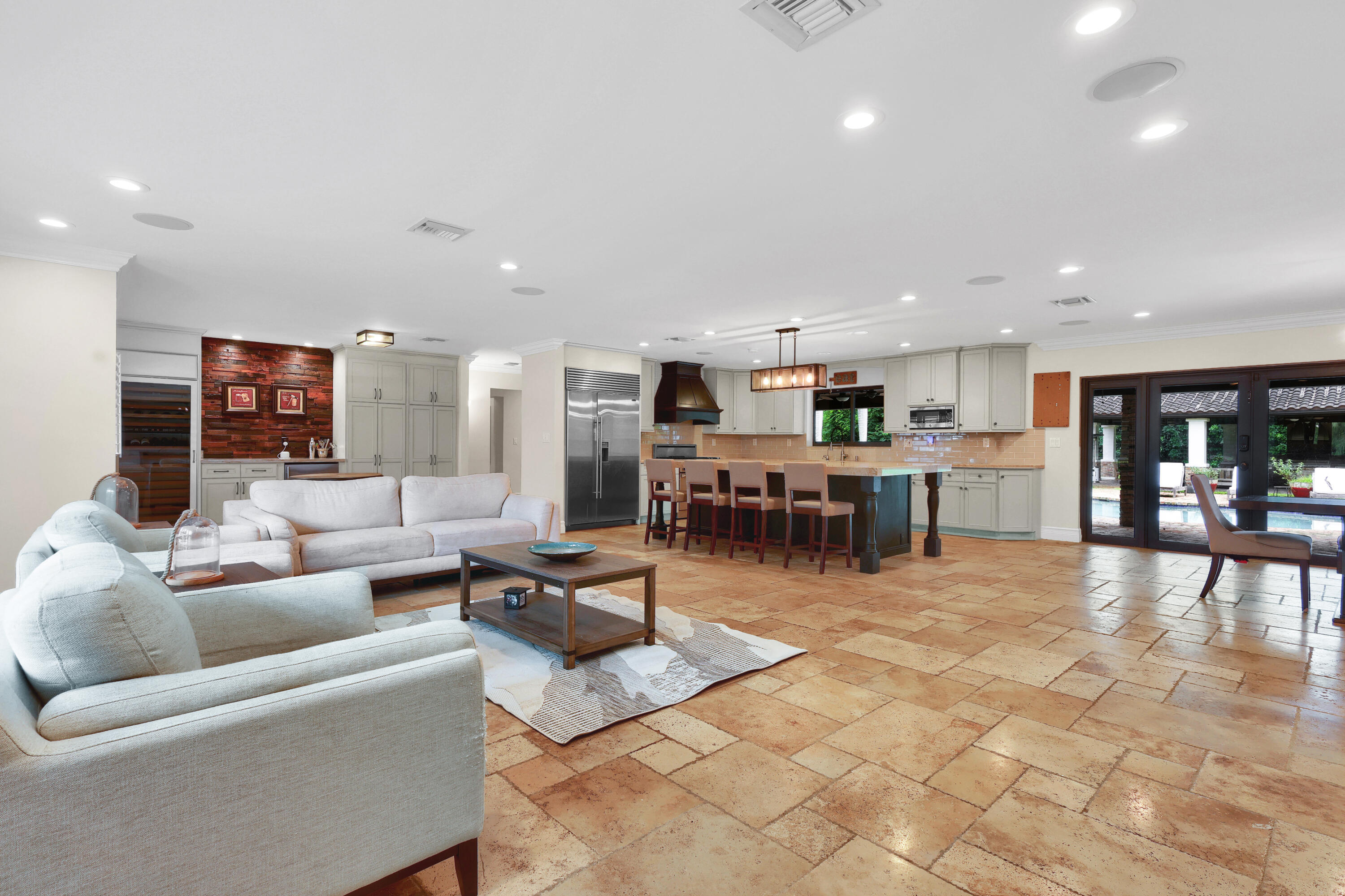 Sunshine Ranches - Residential