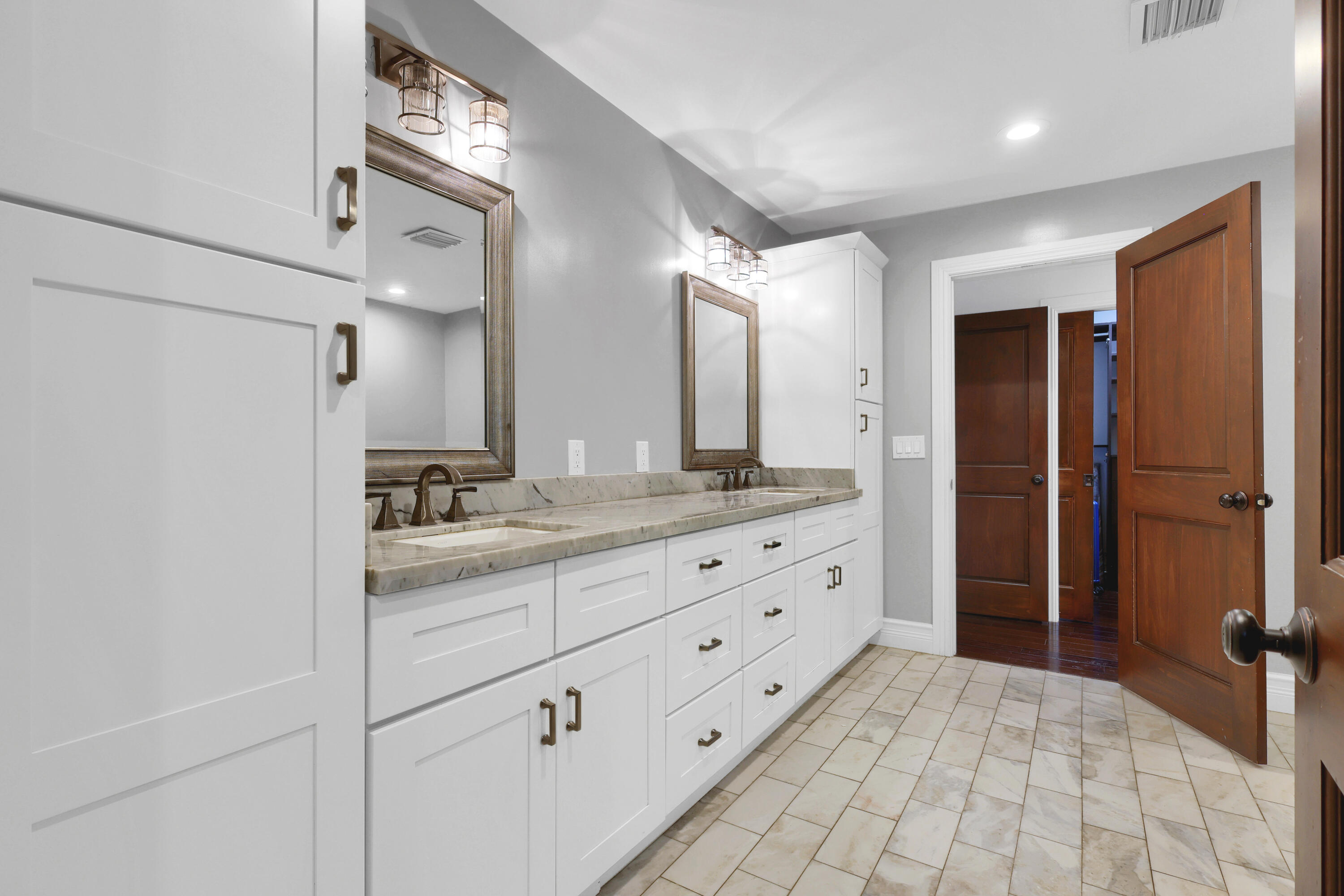 Sunshine Ranches - Residential