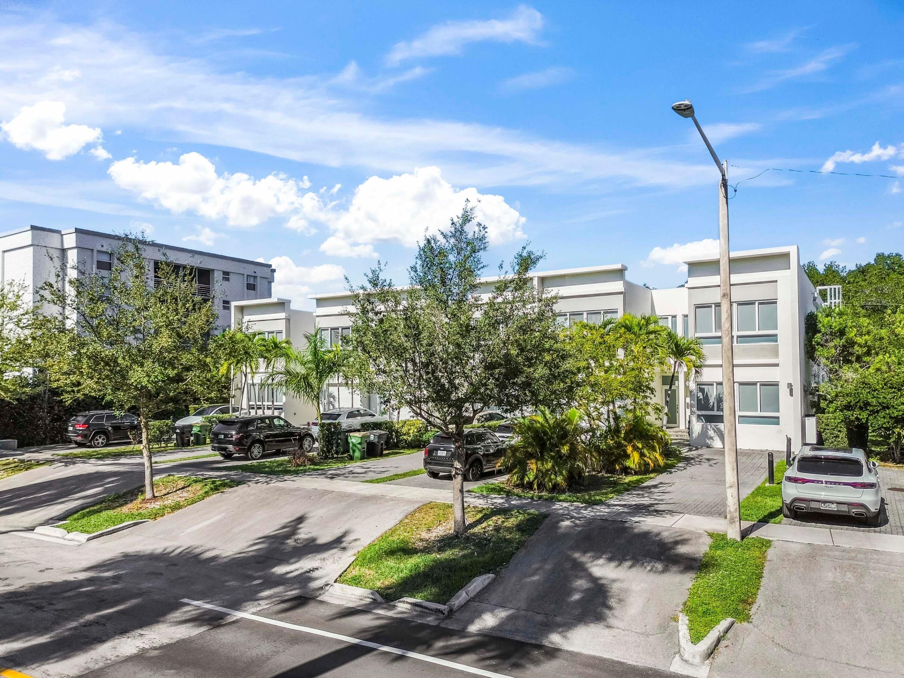 PARKVIEW VILLAS REPLAT - Residential