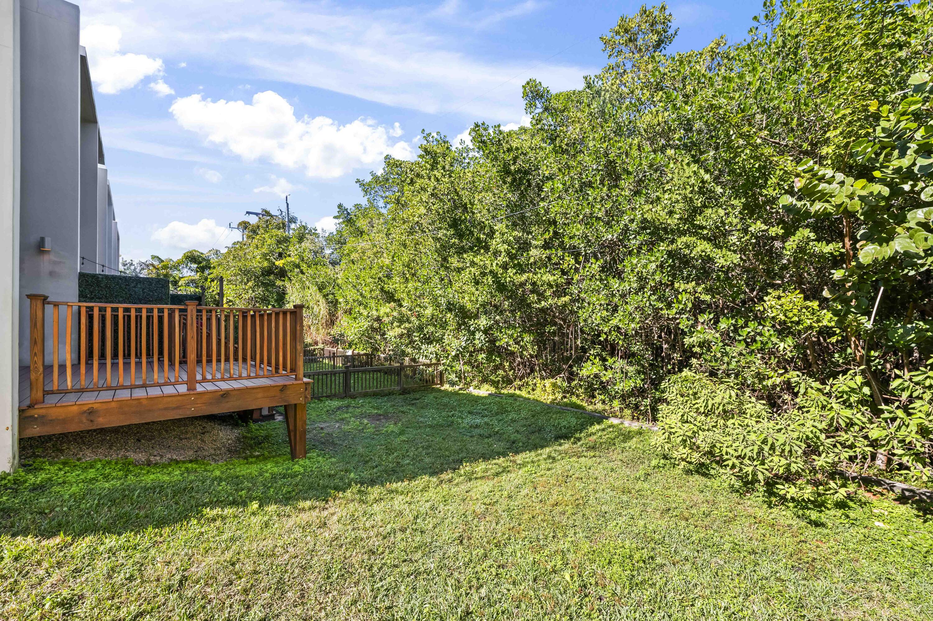 PARKVIEW VILLAS REPLAT - Residential