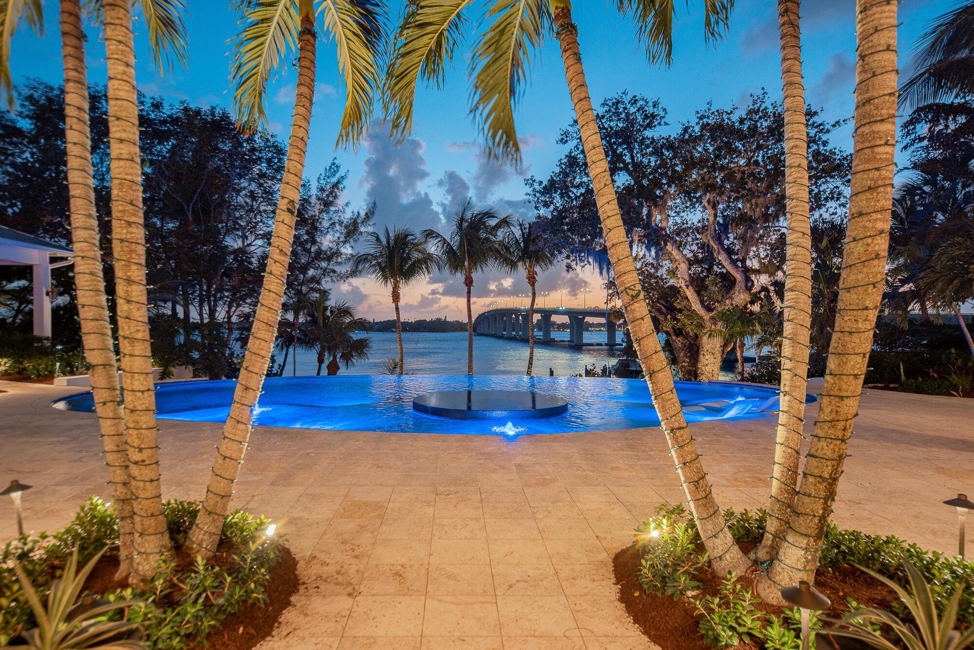 MELODY HILL - Residential