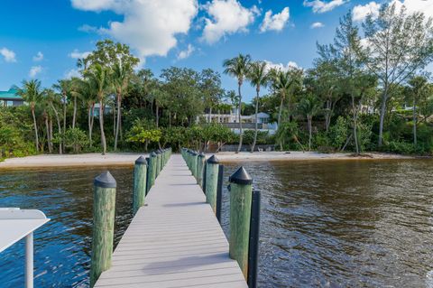 A home in Sewalls Point