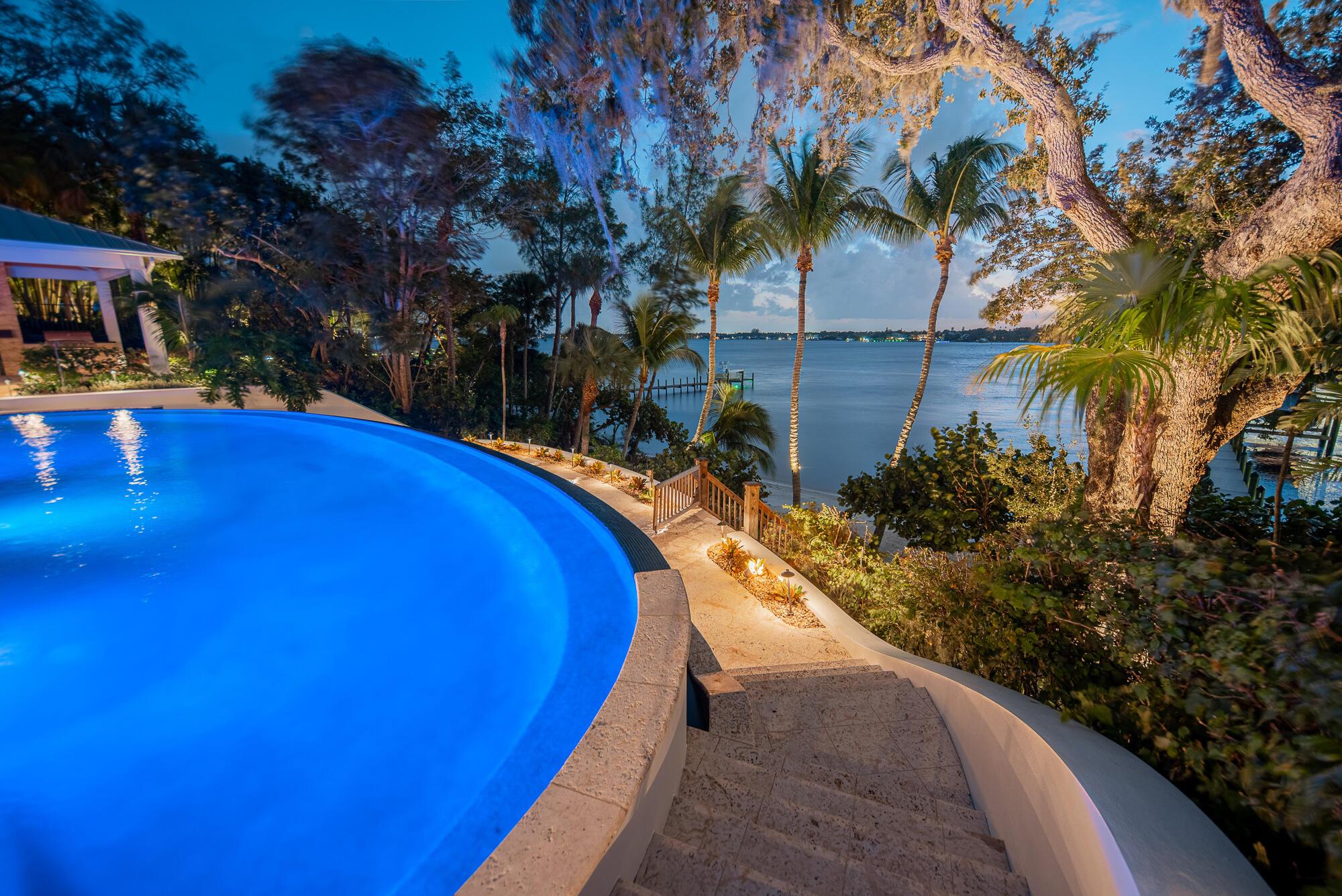 MELODY HILL - Residential