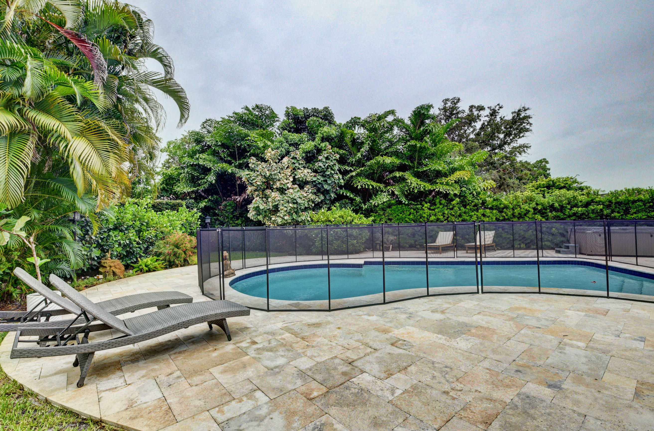 Seagate Country Club - Residential Lease