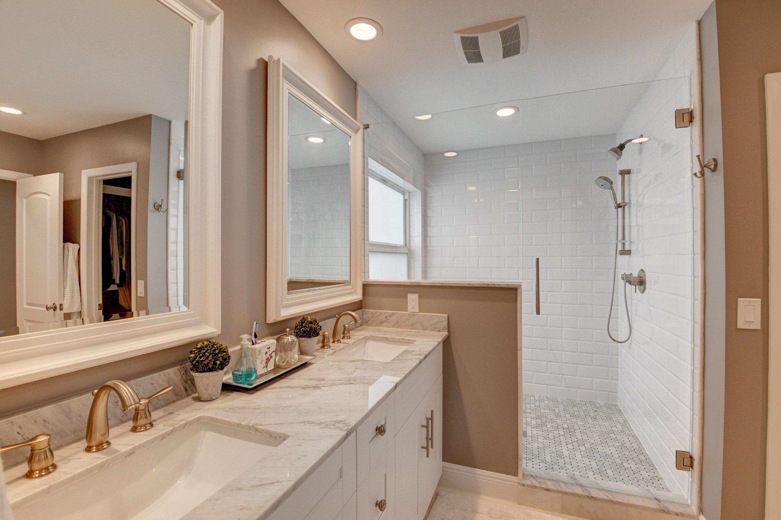 Seagate Country Club - Residential Lease