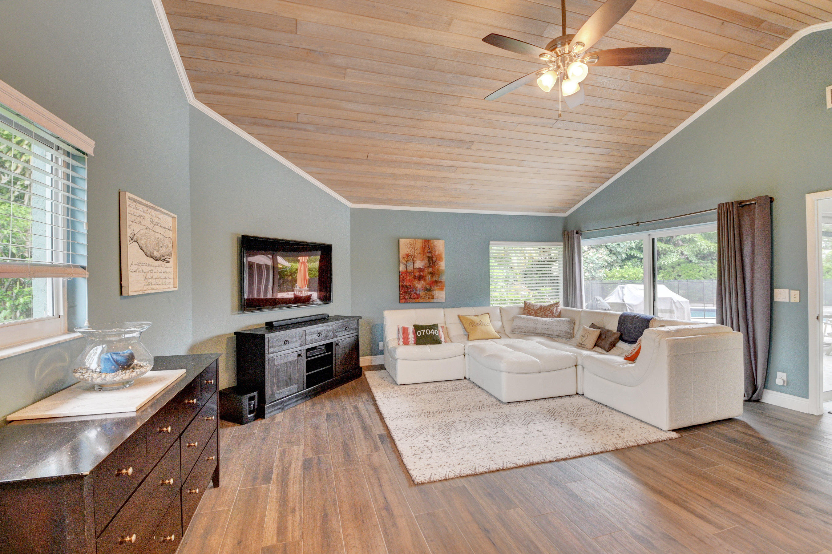 Seagate Country Club - Residential Lease