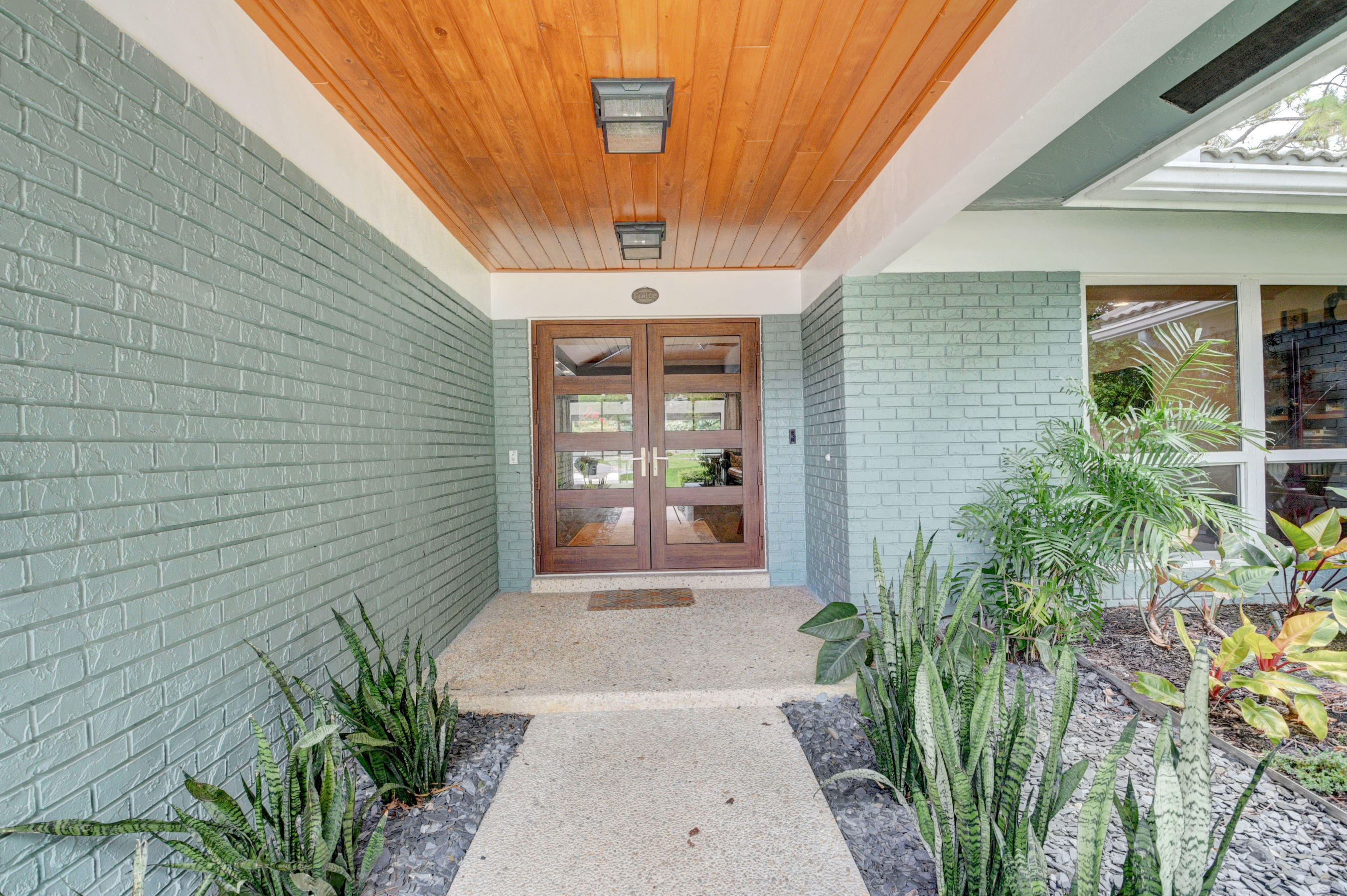 Seagate Country Club - Residential Lease