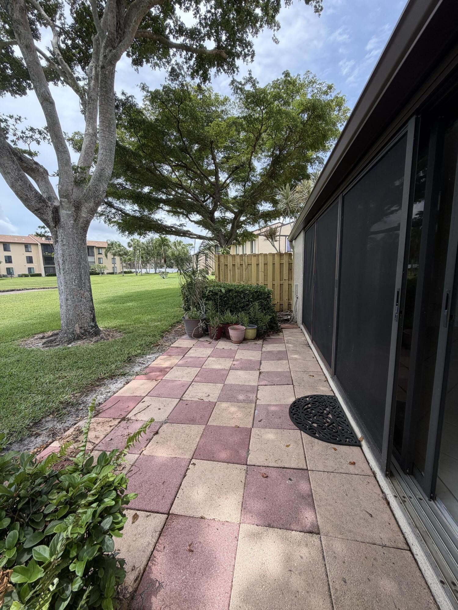 PINE RIDGE NORTH VILLAGE IV CONDO - Residential Lease