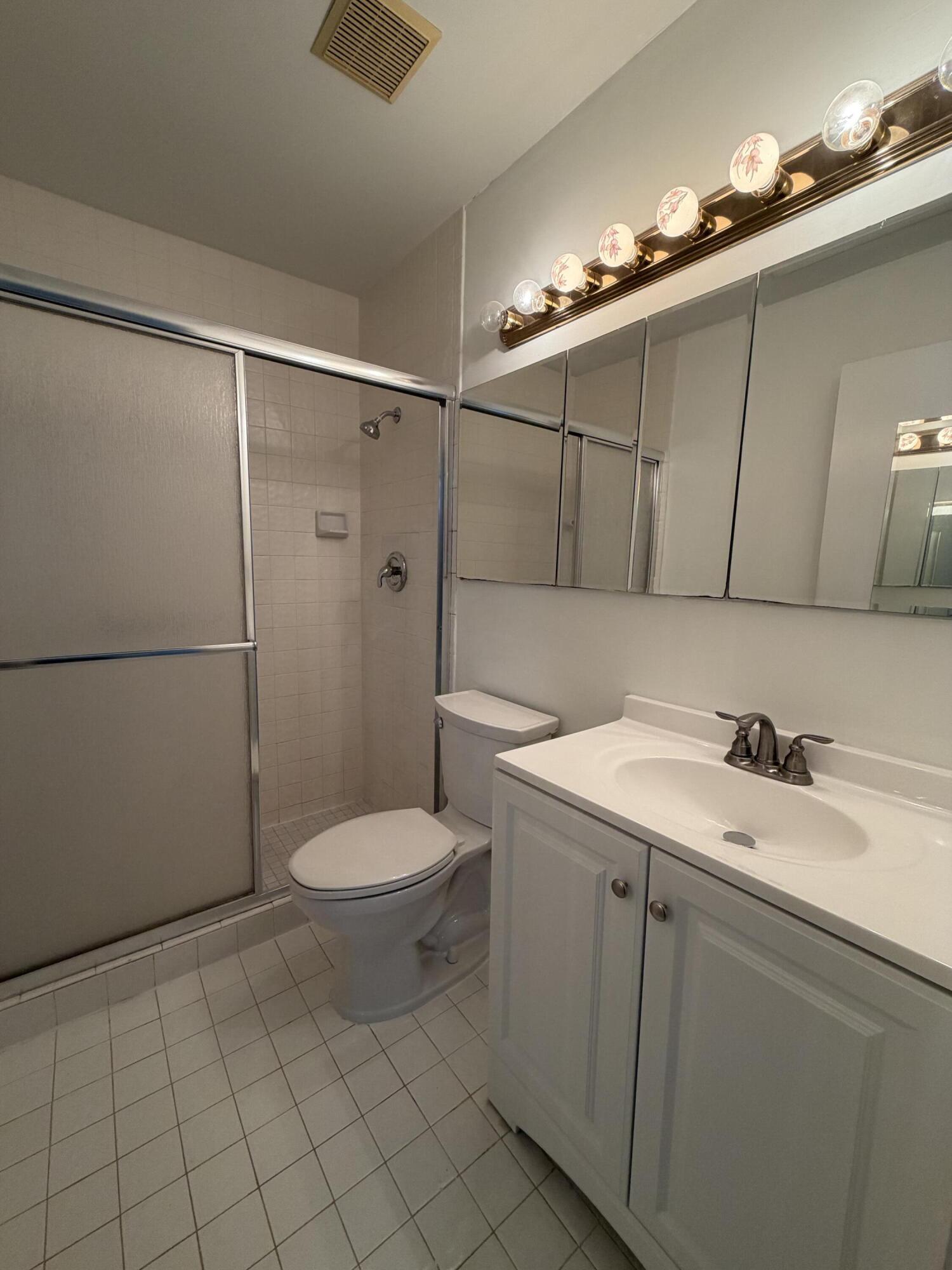 PINE RIDGE NORTH VILLAGE IV CONDO - Residential Lease