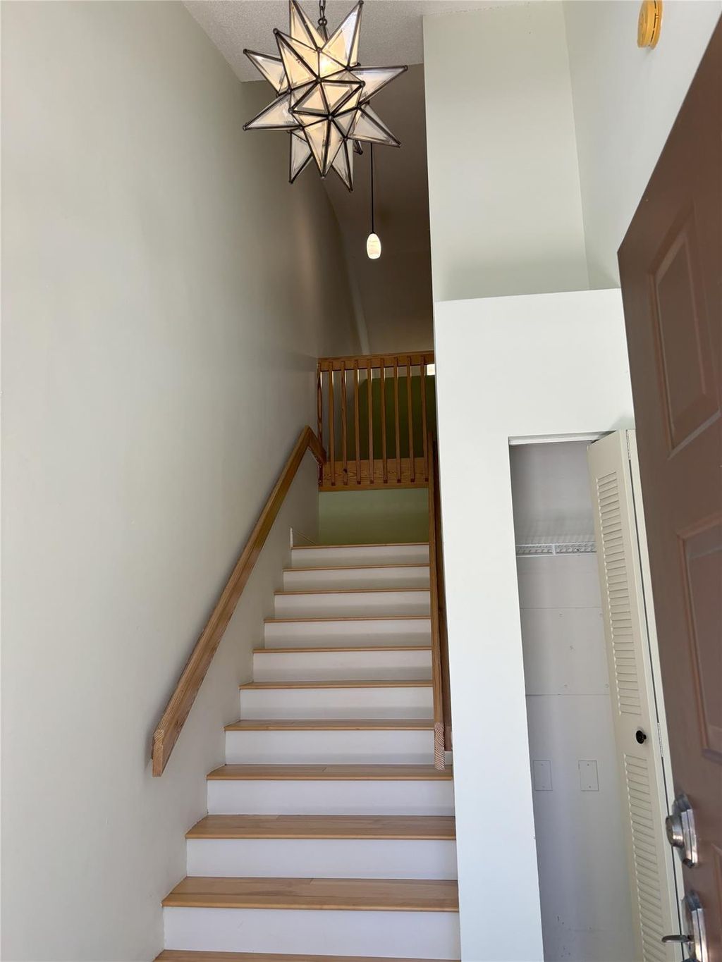 Photo of 1015 NW 105th Avenue #D-138, Plantation, FL 33322 (MLS # F10411892)