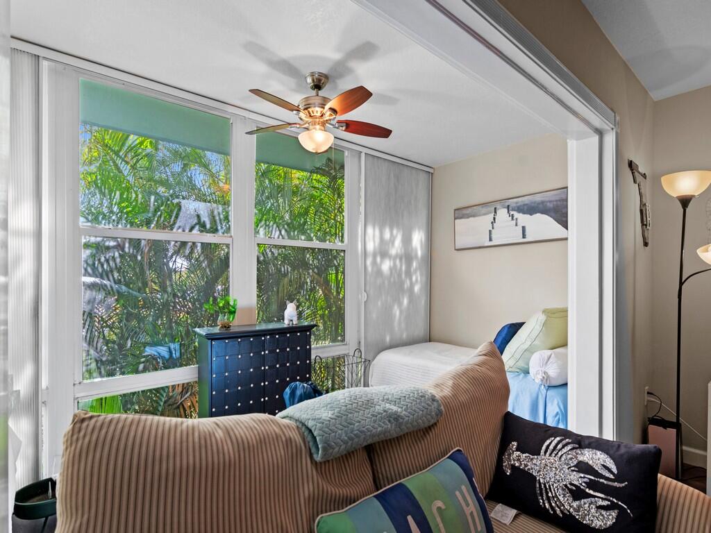 PINETREE VILLAGE - Residential