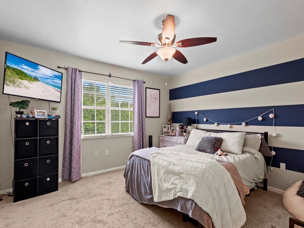 PINETREE VILLAGE - Residential