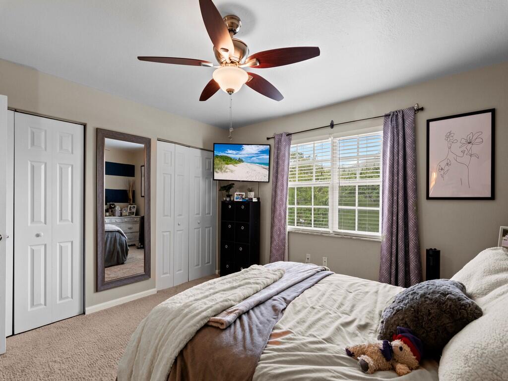 PINETREE VILLAGE - Residential