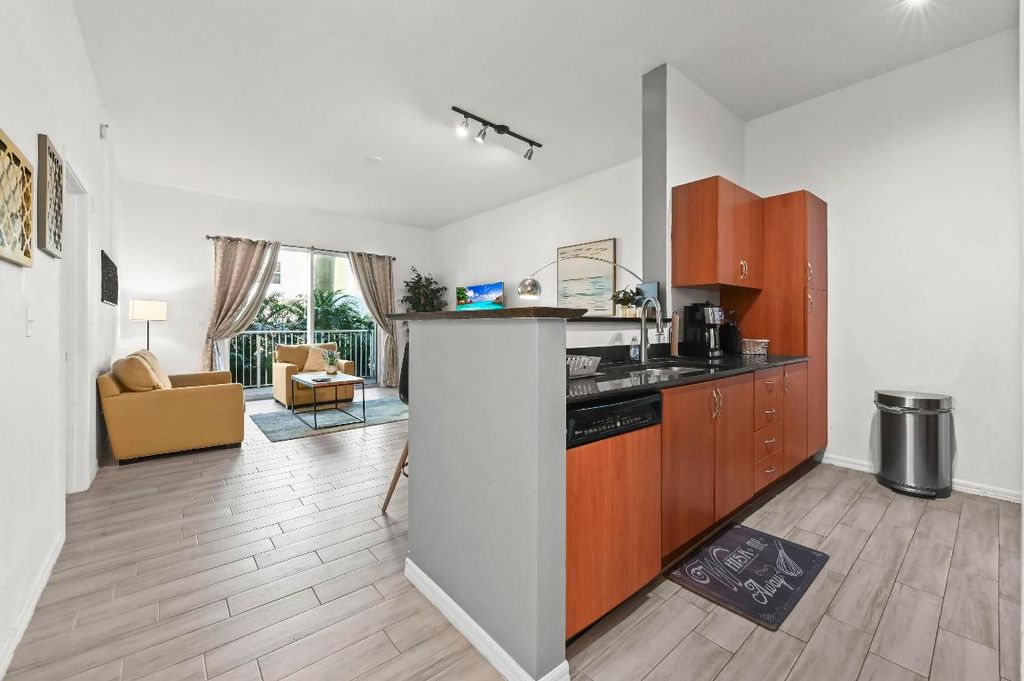 Photo of 804 E Windward Way #122, Lantana, FL 33462 (MLS # R11117868)