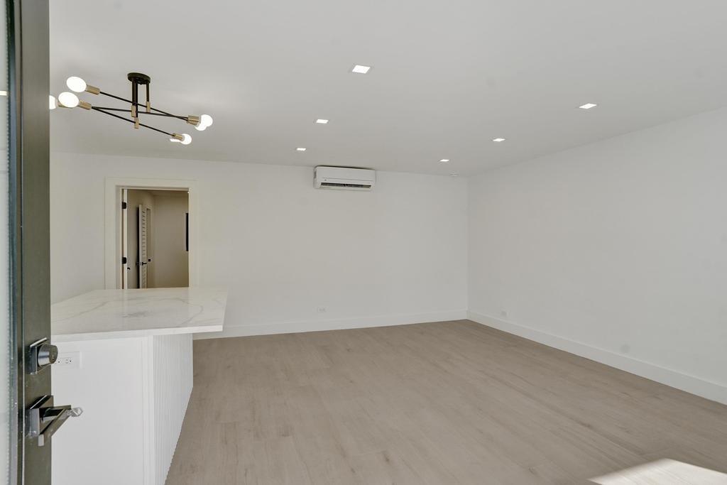 SANTA BARBARA SHORES - Residential Lease