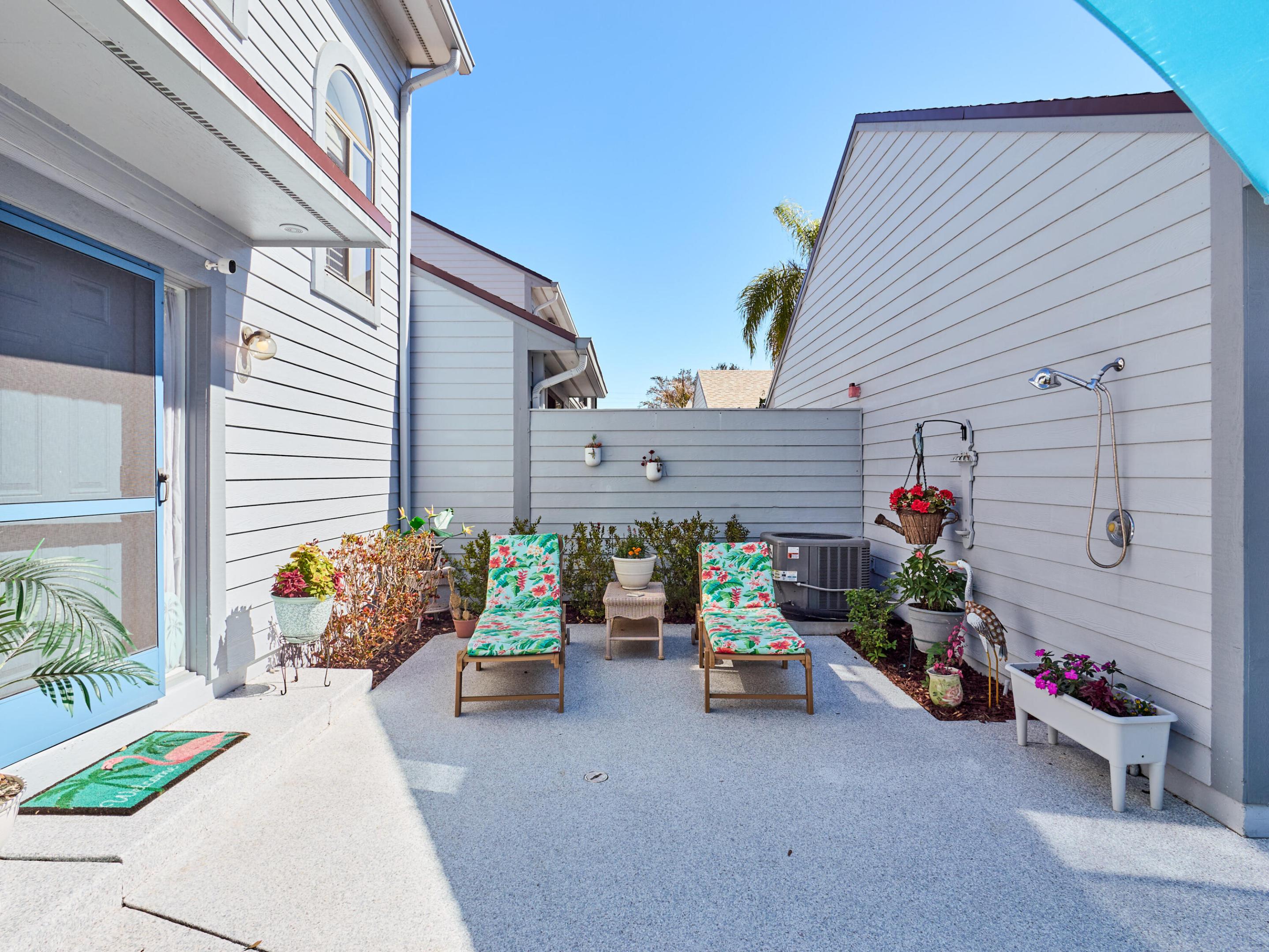 6116 SE Georgetown Place