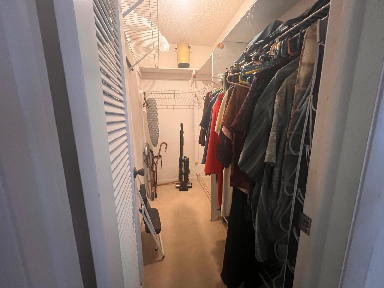 KINGS POINT FLANDERS CONDOS - Residential