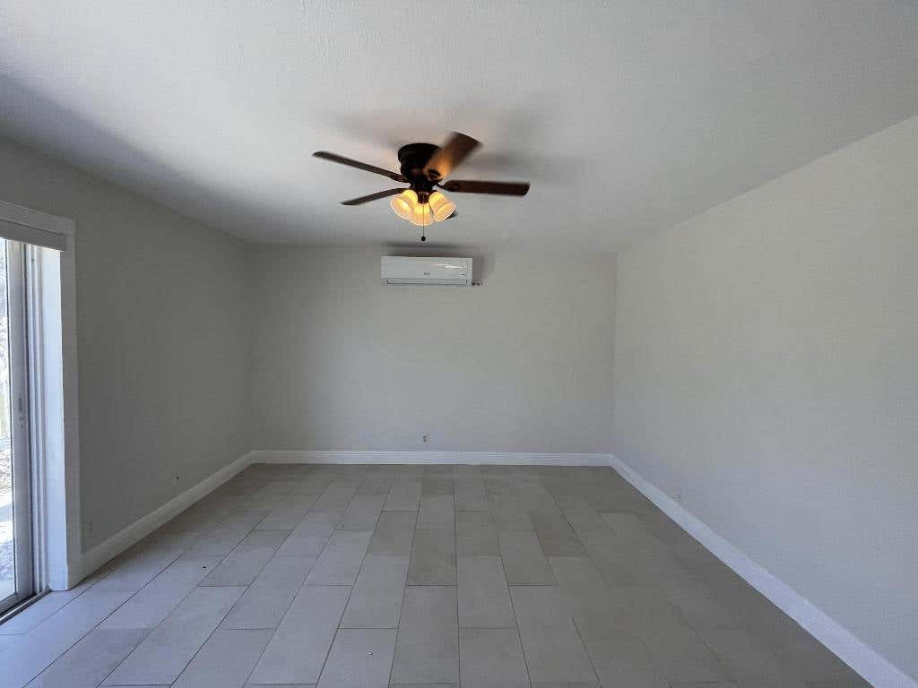 Photo of 6411 96th Place S, Boynton Beach, FL 33437 (MLS # R11153386)