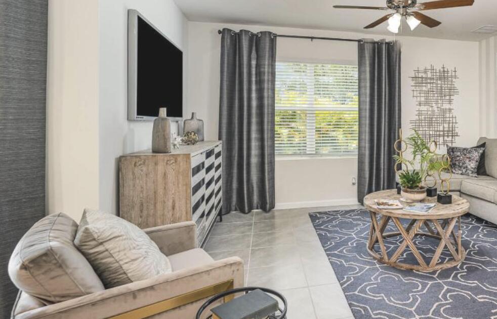 Cypress Bay West - Residential Lease