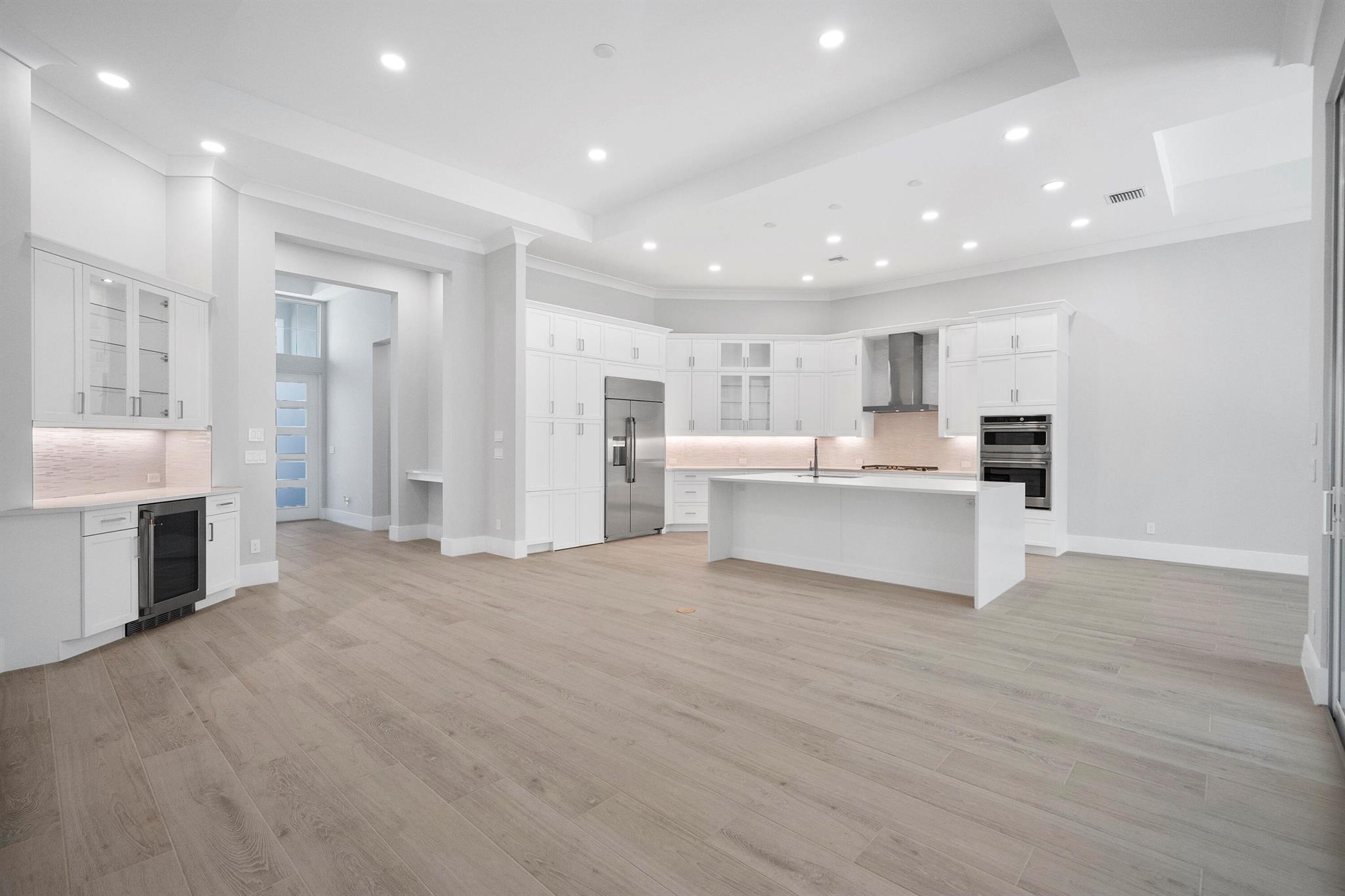 THE STRAND AT INDIAN RIVE - Residential