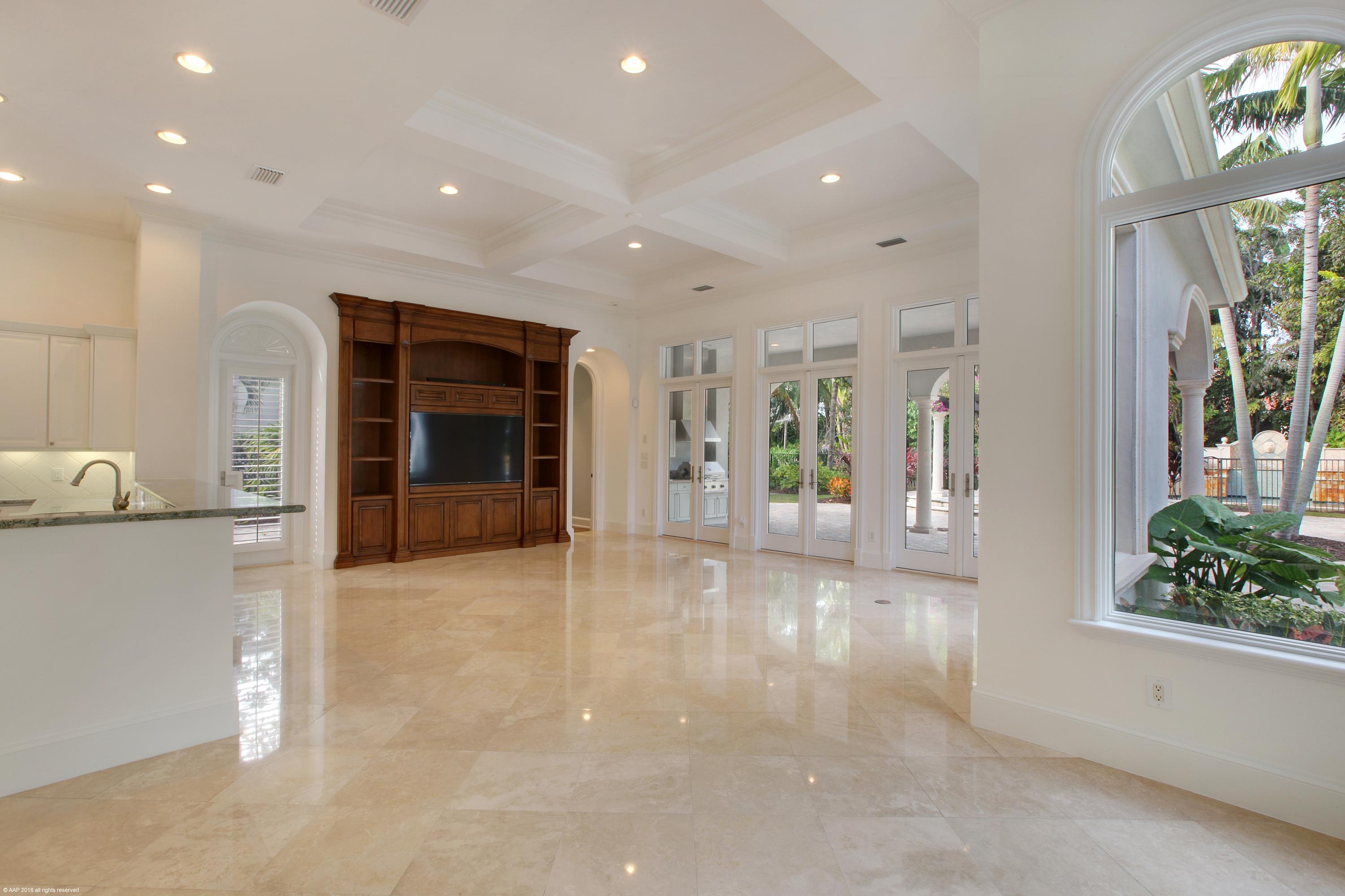 OLD PALM - Residential