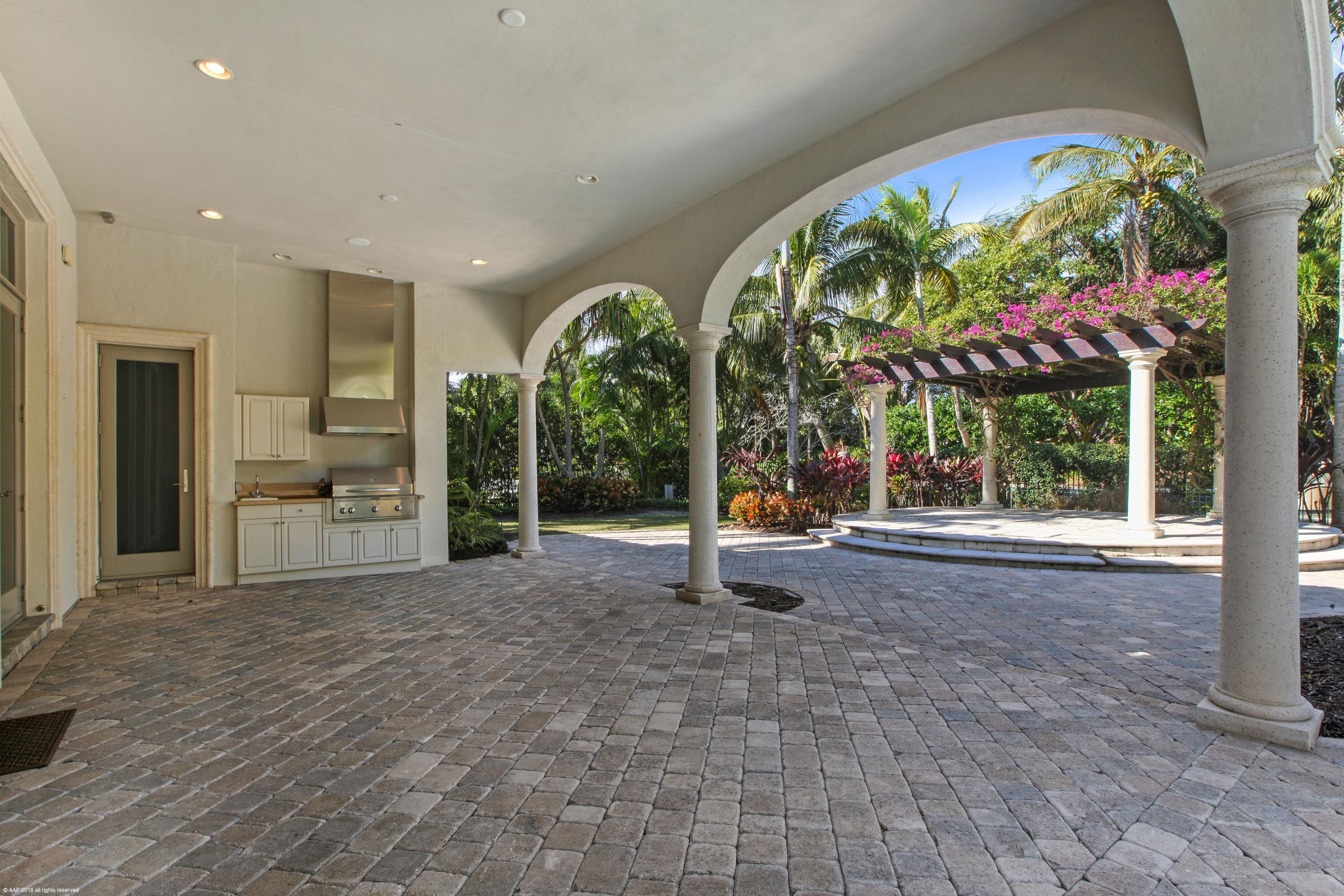 OLD PALM - Residential