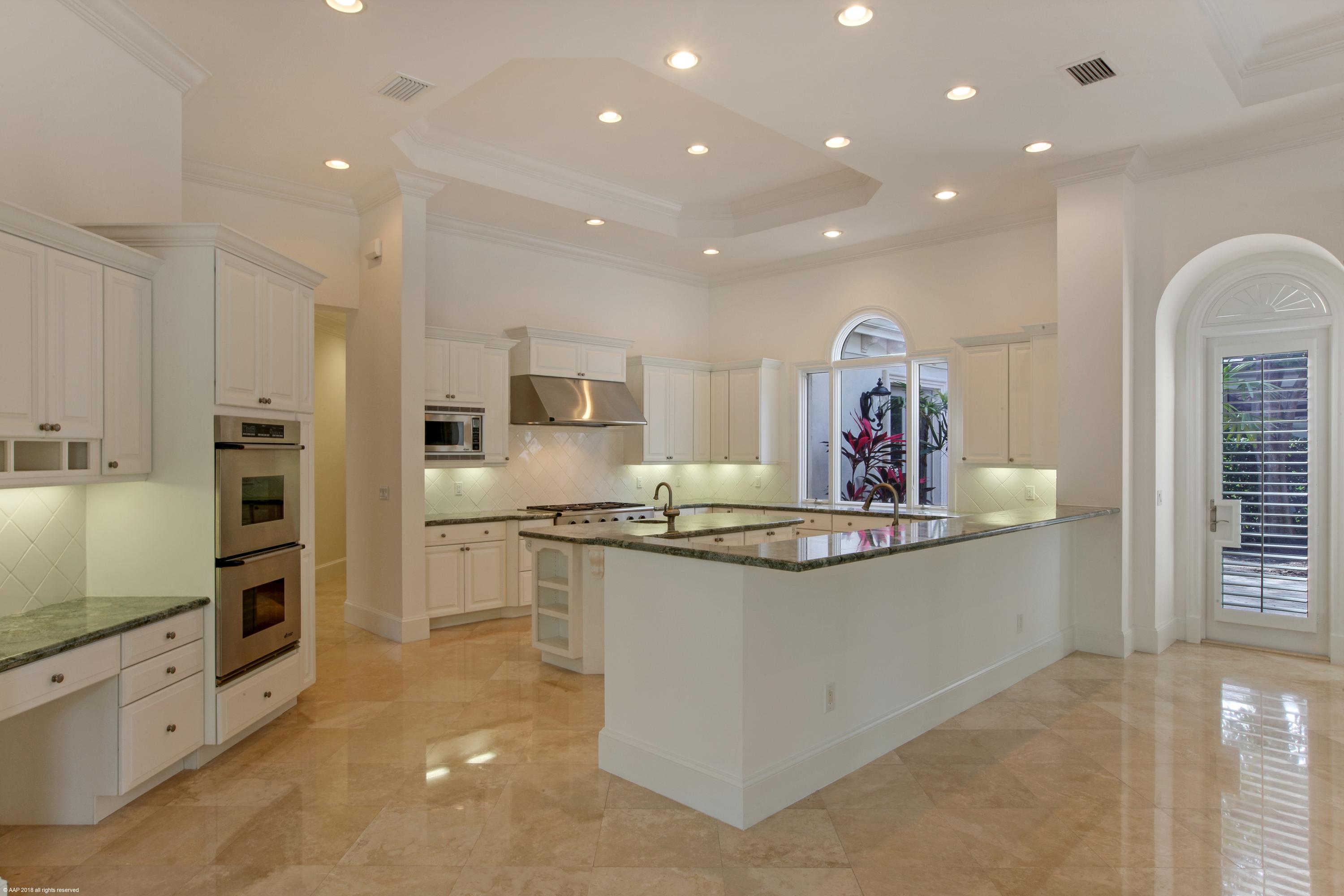 OLD PALM - Residential