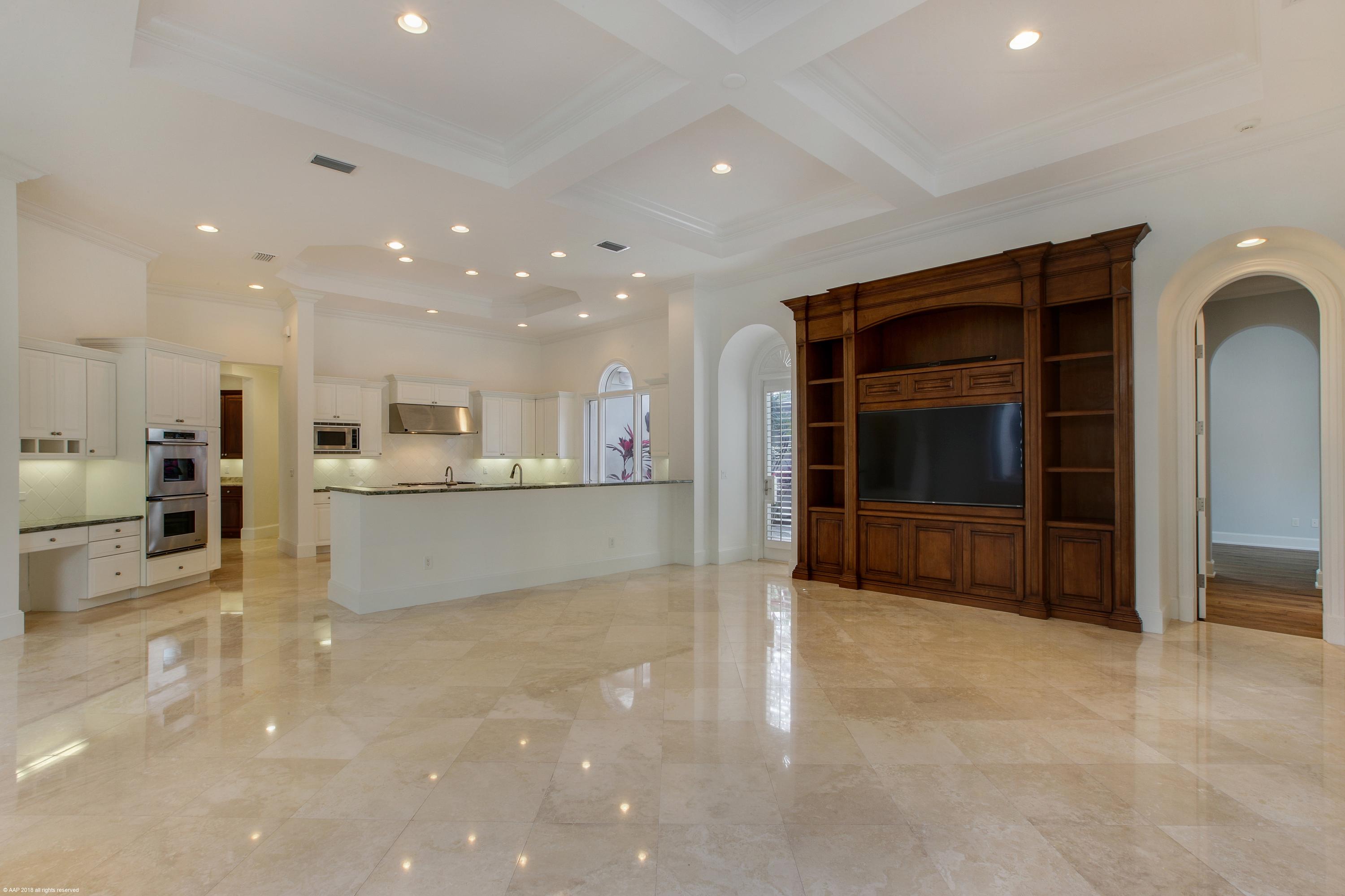 OLD PALM - Residential