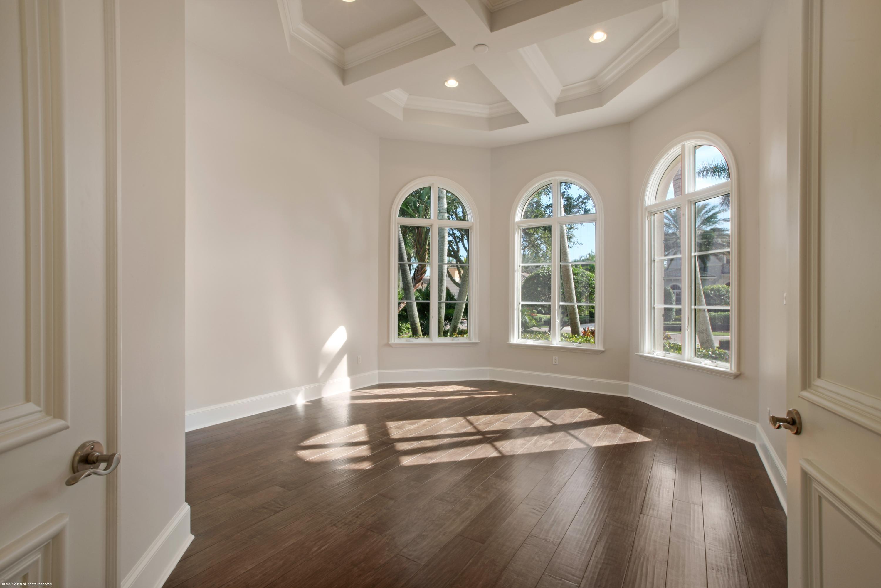 OLD PALM - Residential