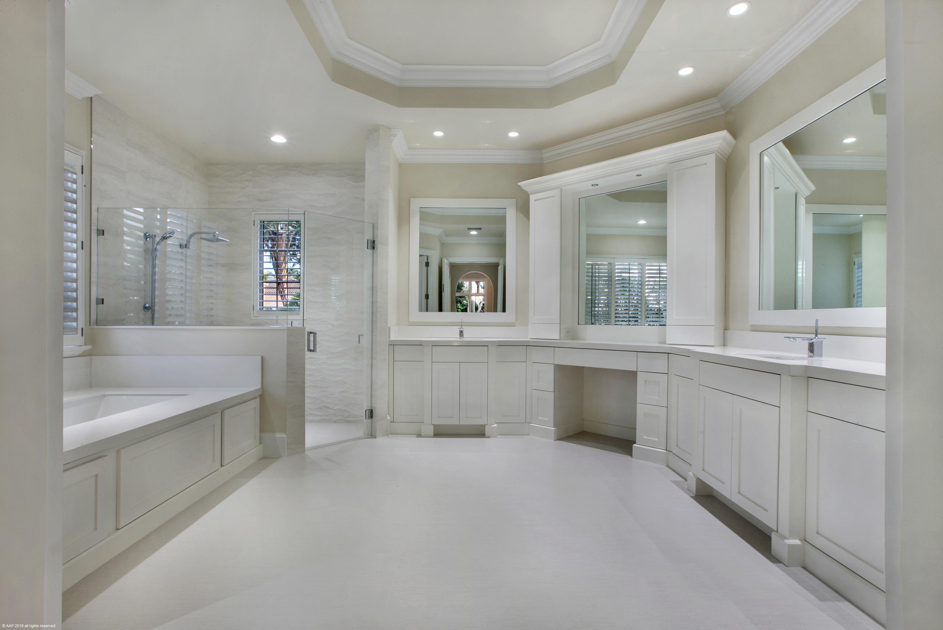 OLD PALM - Residential