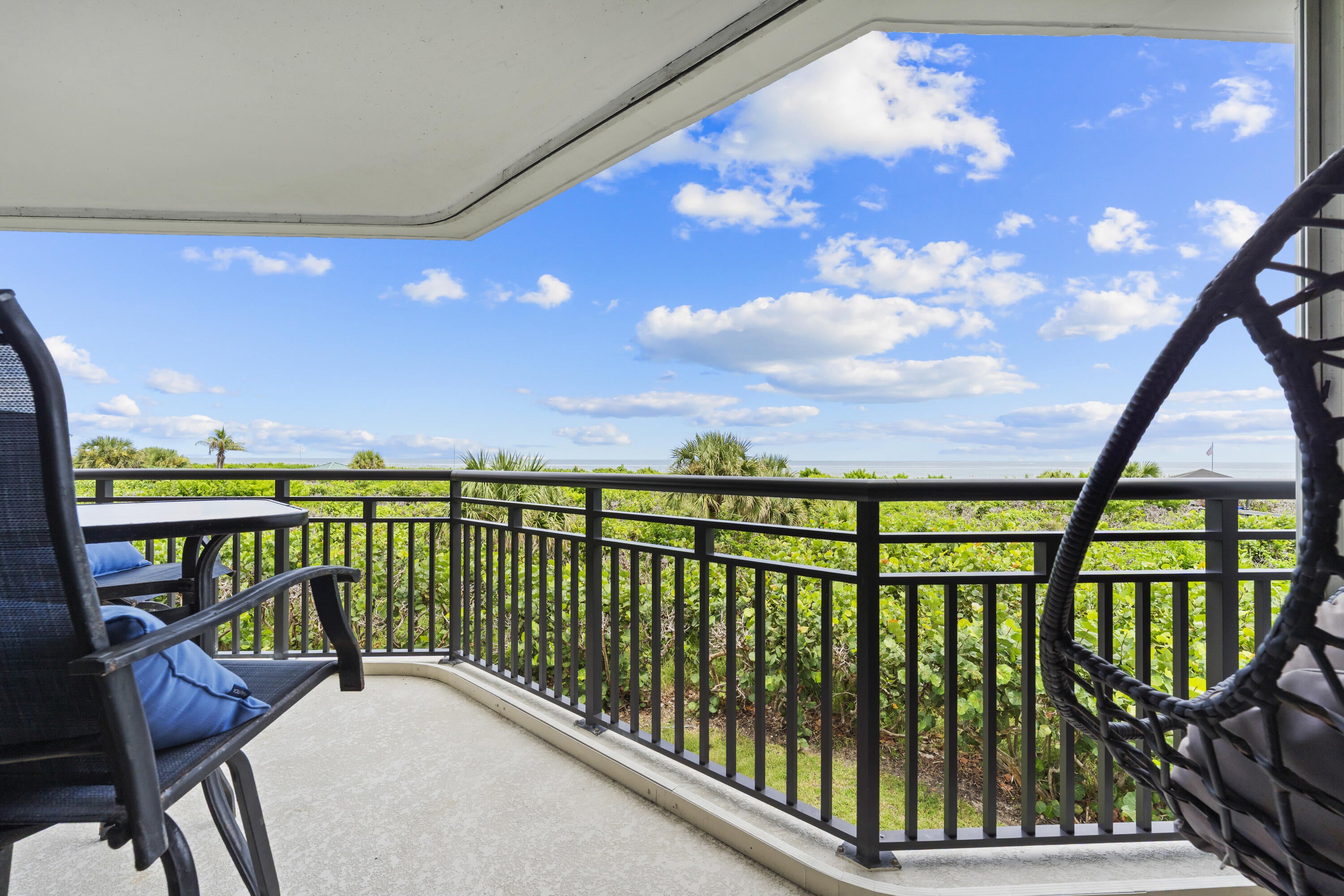 2800 N HIGHWAY A1A 204