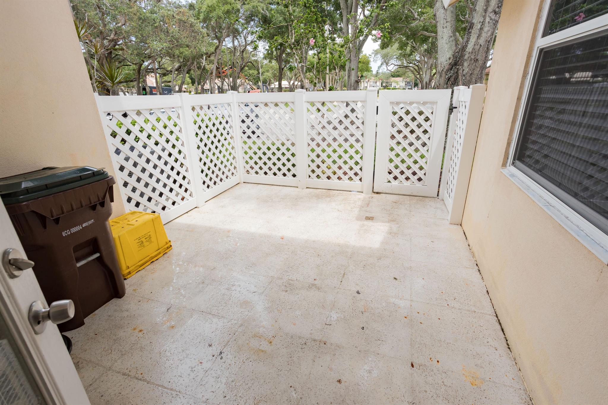 WELLESLEY AT LAKE CLARKE - Residential